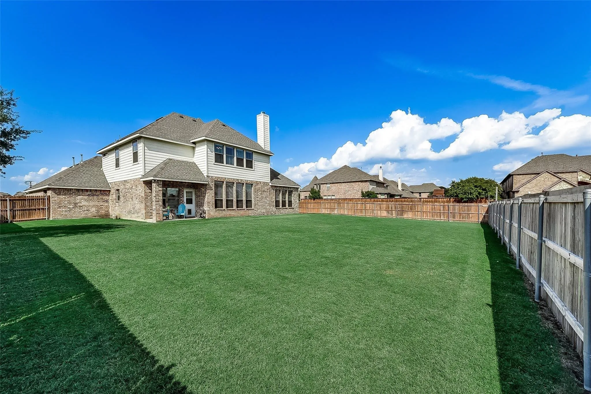 Single Family Residence For Rent in Dallas County , 5730 Creek Crossing Lane, Sachse, Texas 75048, 4 Bedroom, 3 Bathroom, 2 Garage spaces, 3,883 Sqft, built in 2006, mls#21375788, Real Estate Agent in Sachse, Homes For Rent in Dallas county, Homes For Rent in Sachse, Realtor in Sachse Texas, Real Estate Brokerage Independent Realty Texas, Luminita Cordes Realtor