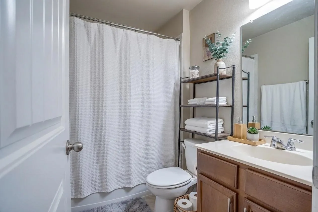 Single Family Residence For Rent in Collin County , 1404 Marble Street, Princeton, Texas 75407, 4 Bedroom, 2 Bathroom, 2 Garage spaces, 1,650 Sqft, built in 2017, mls#21373486, Real Estate Agent in Princeton, Homes For Rent in Collin county, Homes For Rent in Princeton, Realtor in Princeton Texas, Real Estate Brokerage Independent Realty Texas, Luminita Cordes Realtor
