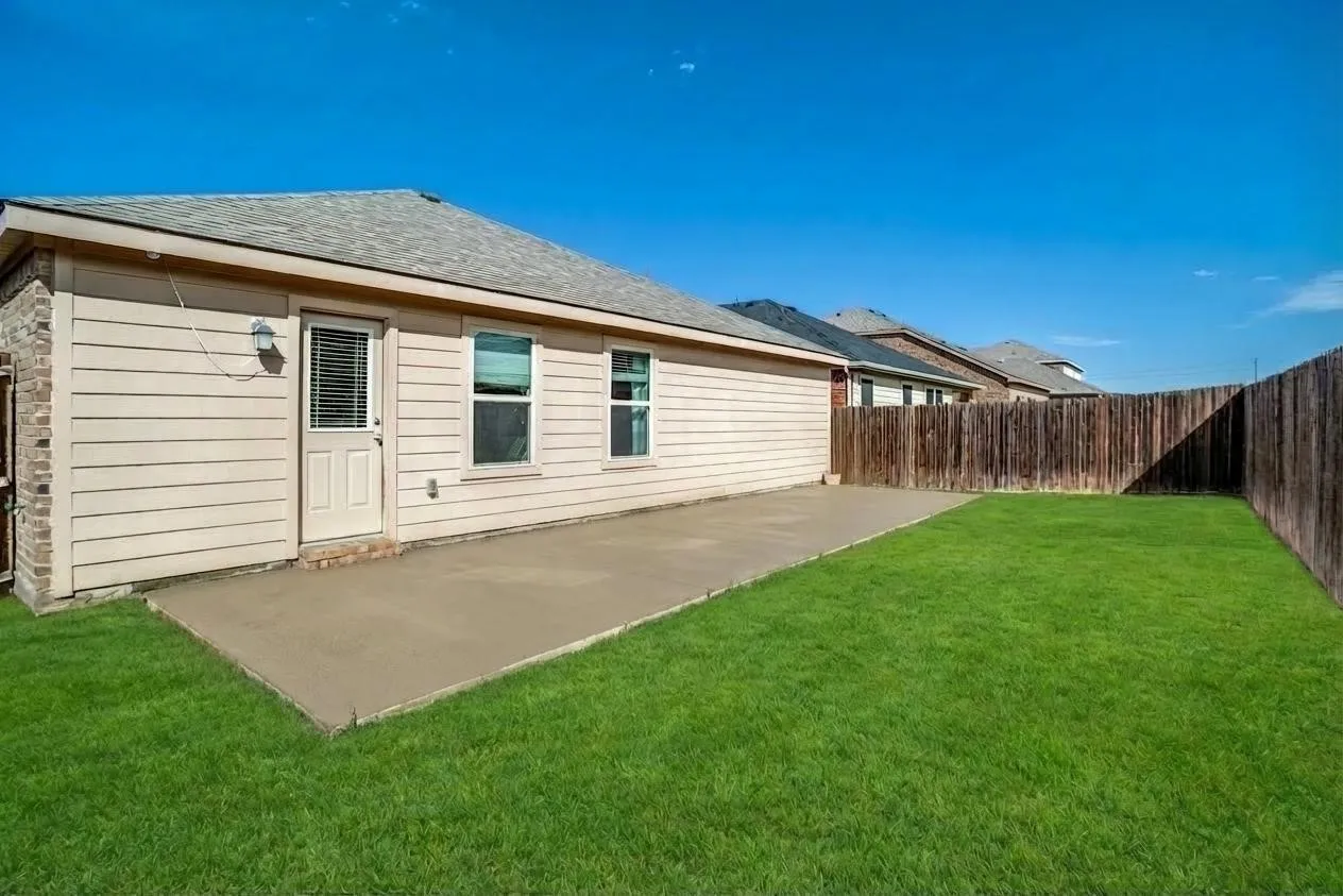 Single Family Residence For Rent in Collin County , 1404 Marble Street, Princeton, Texas 75407, 4 Bedroom, 2 Bathroom, 2 Garage spaces, 1,650 Sqft, built in 2017, mls#21373486, Real Estate Agent in Princeton, Homes For Rent in Collin county, Homes For Rent in Princeton, Realtor in Princeton Texas, Real Estate Brokerage Independent Realty Texas, Luminita Cordes Realtor