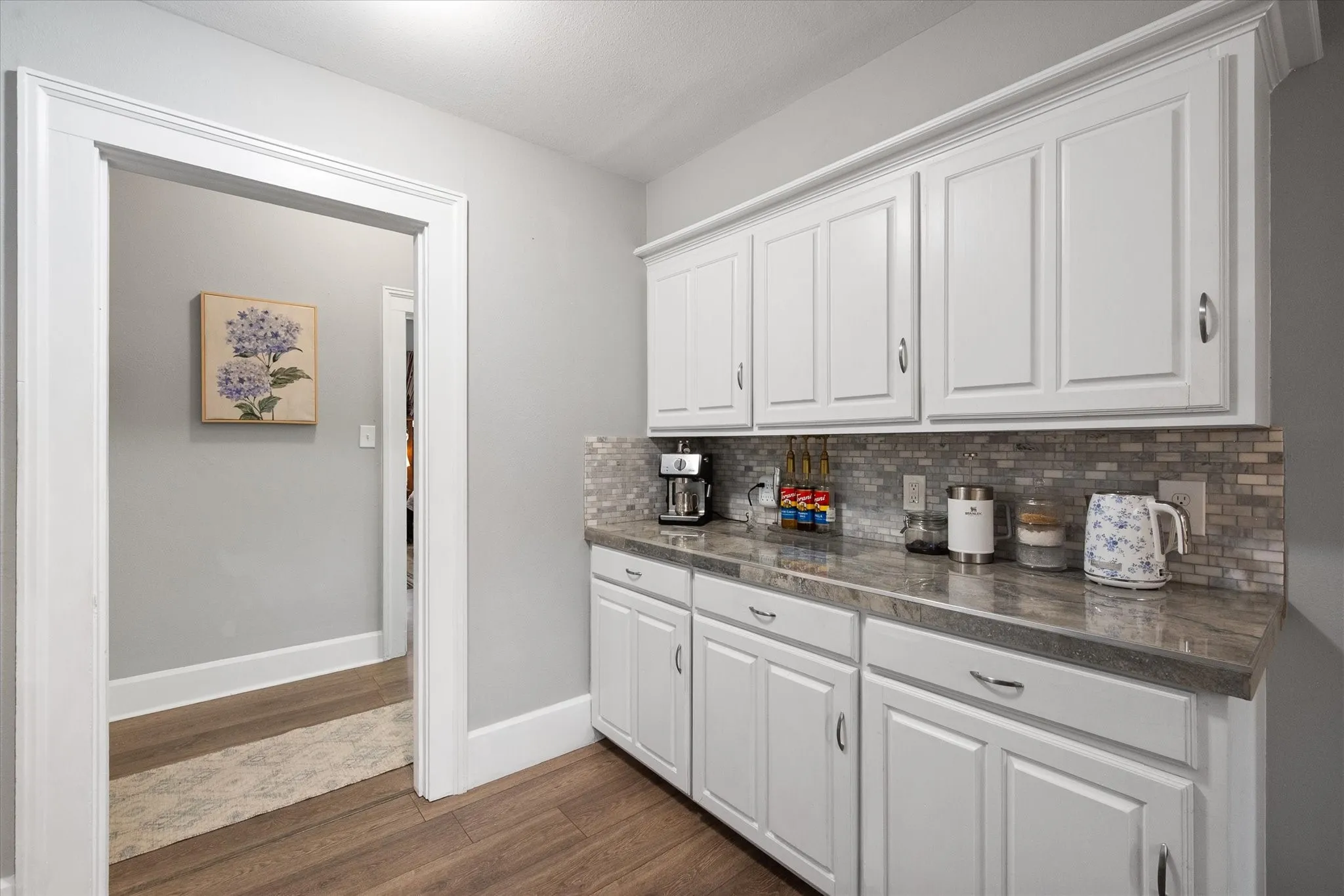 Single Family Residence For Sale in Freestone County , 309 S Avenue B, Wortham, Texas 76693, 4 Bedroom, 3 Bathroom, Garage spaces, 2,536 Sqft, built in 1945, mls#21367636, Real Estate Agent in Wortham, Homes For Sale in Freestone county, Homes For Sale in Wortham, Realtor in Wortham Texas, Real Estate Brokerage Independent Realty Texas, Luminita Cordes Realtor