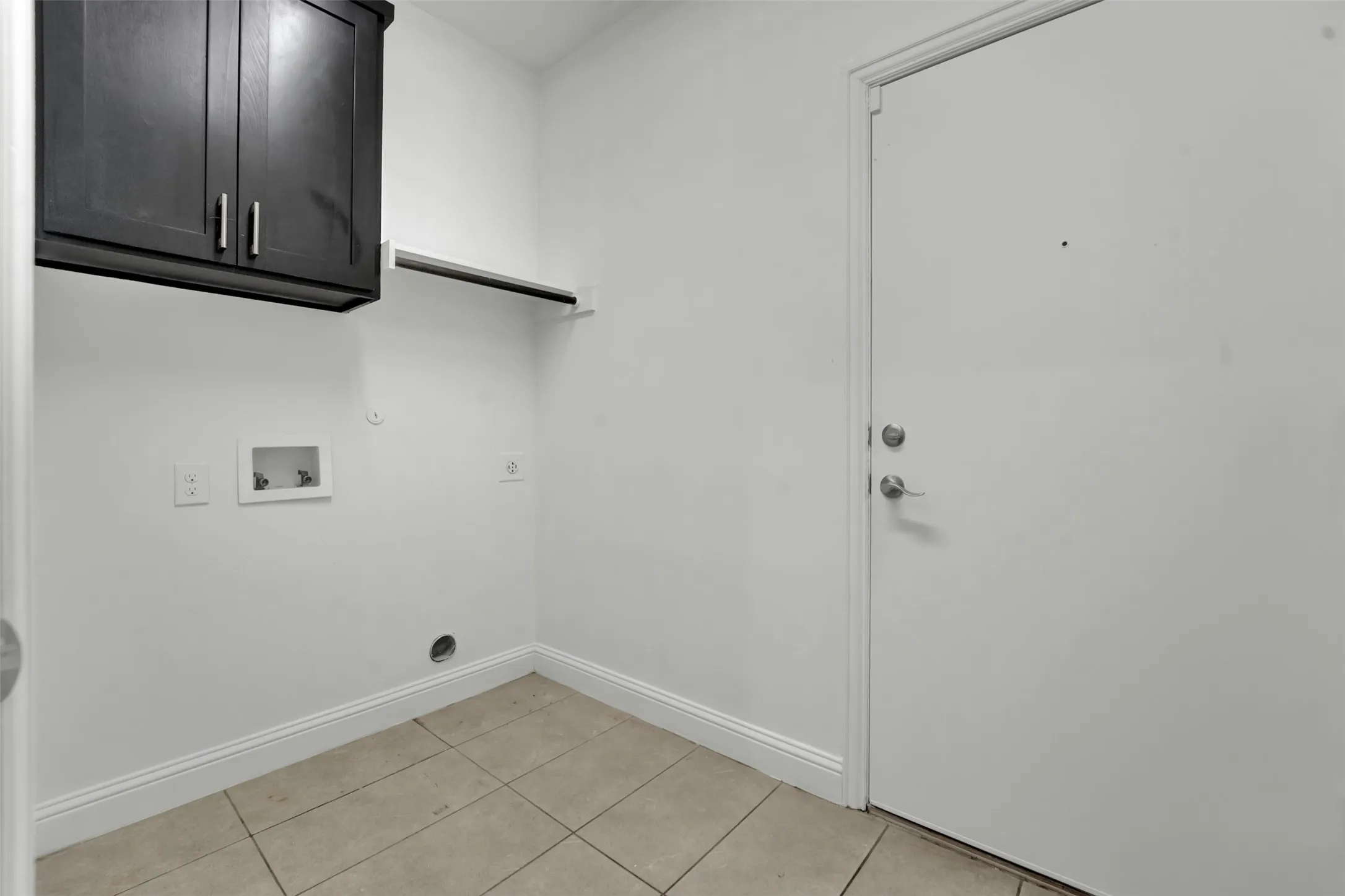 Single Family Residence For Sale in Dallas County , 4902 Rimwood Drive, Balch Springs, Texas 75180, 4 Bedroom, 2 Bathroom, 2 Garage spaces, 1,690 Sqft, built in 2018, mls#21373522, Real Estate Agent in Balch Springs, Homes For Sale in Dallas county, Homes For Sale in Balch Springs, Realtor in Balch Springs Texas, Real Estate Brokerage Independent Realty Texas, Luminita Cordes Realtor
