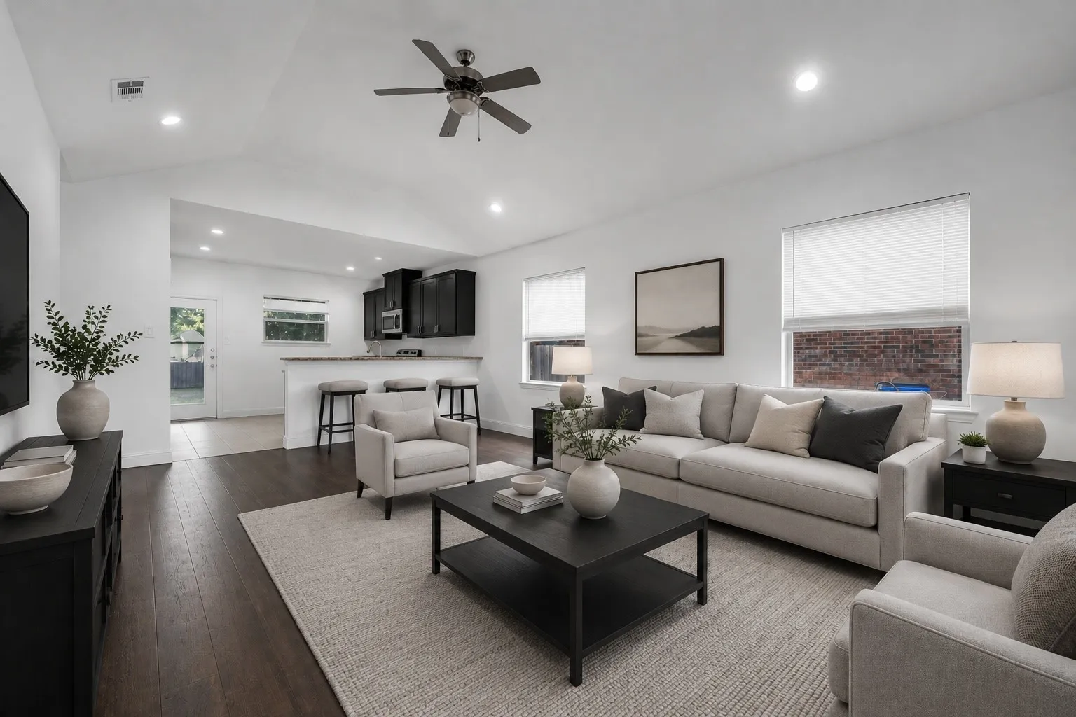 Single Family Residence For Sale in Dallas County , 4902 Rimwood Drive, Balch Springs, Texas 75180, 4 Bedroom, 2 Bathroom, 2 Garage spaces, 1,690 Sqft, built in 2018, mls#21373522, Real Estate Agent in Balch Springs, Homes For Sale in Dallas county, Homes For Sale in Balch Springs, Realtor in Balch Springs Texas, Real Estate Brokerage Independent Realty Texas, Luminita Cordes Realtor