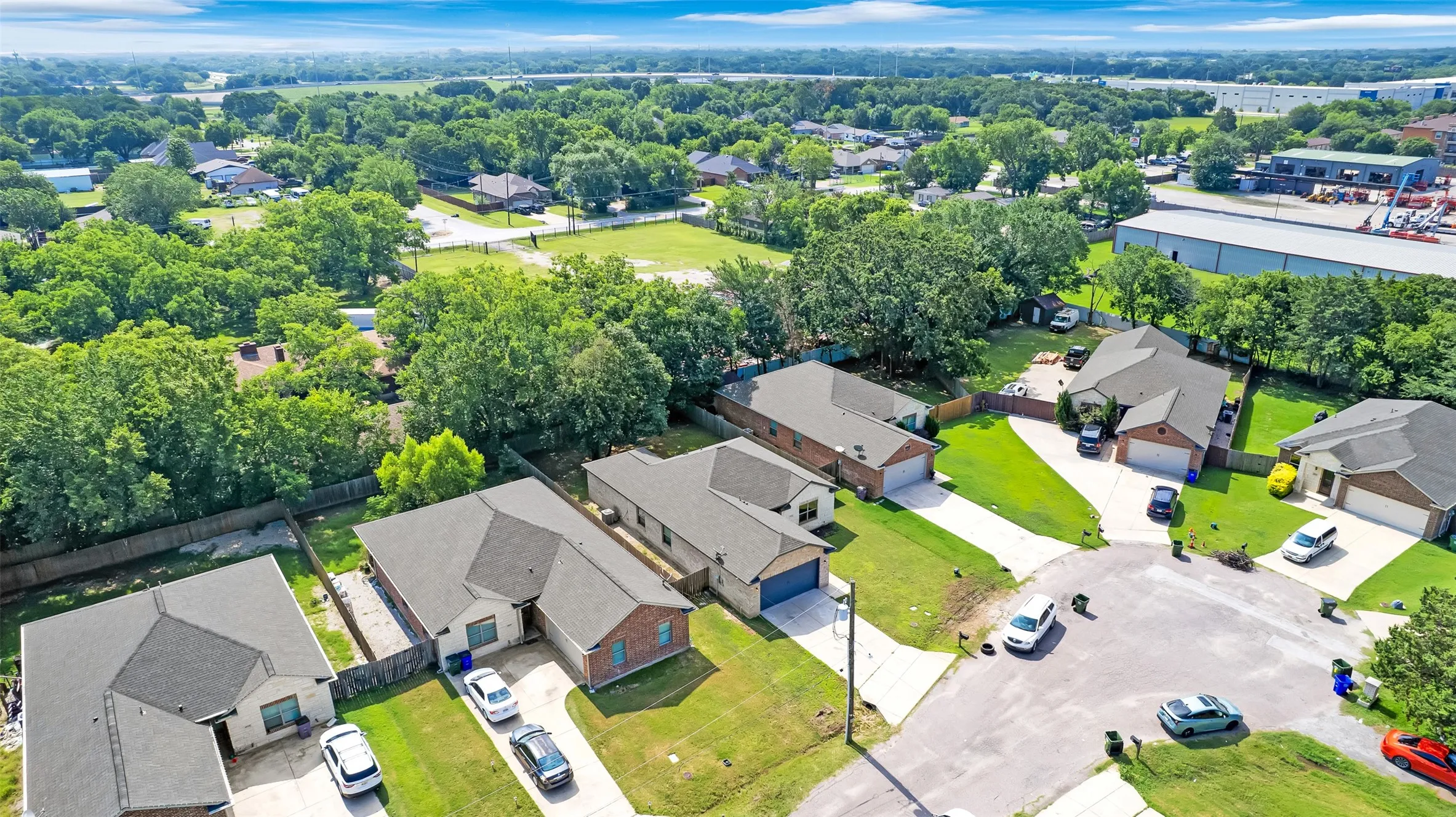 Single Family Residence For Sale in Dallas County , 4902 Rimwood Drive, Balch Springs, Texas 75180, 4 Bedroom, 2 Bathroom, 2 Garage spaces, 1,690 Sqft, built in 2018, mls#21373522, Real Estate Agent in Balch Springs, Homes For Sale in Dallas county, Homes For Sale in Balch Springs, Realtor in Balch Springs Texas, Real Estate Brokerage Independent Realty Texas, Luminita Cordes Realtor