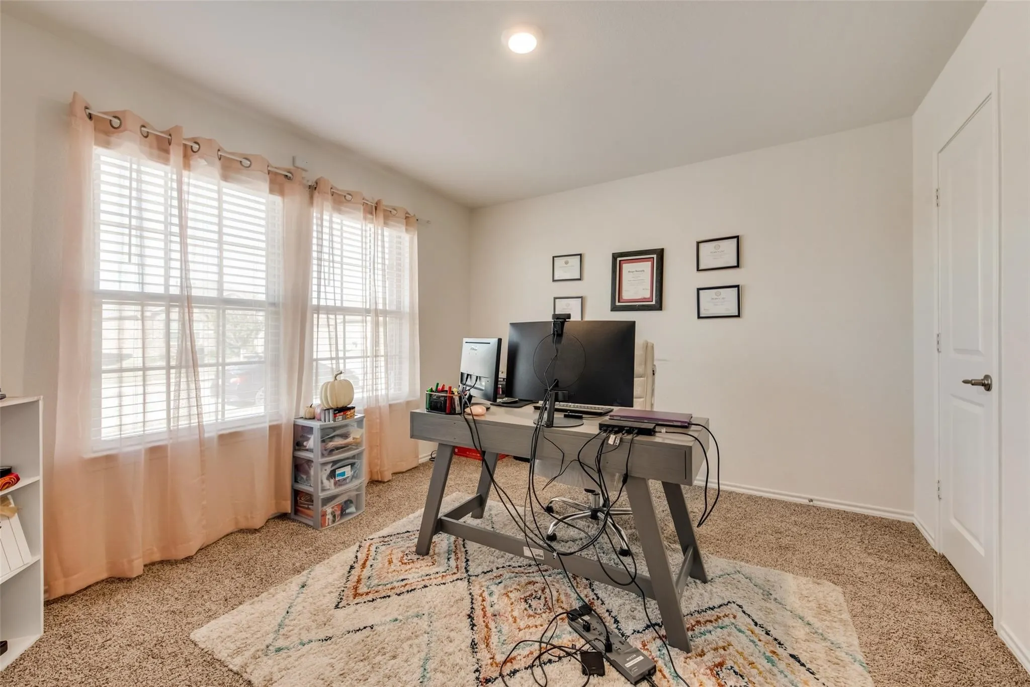 Single Family Residence For Rent in Kaufman County , 3106 Shorthorn Way, Forney, Texas 75126, 4 Bedroom, 2 Bathroom, 2 Garage spaces, 1,908 Sqft, built in 2020, mls#21375799, Real Estate Agent in Forney, Homes For Rent in Kaufman county, Homes For Rent in Forney, Realtor in Forney Texas, Real Estate Brokerage Independent Realty Texas, Luminita Cordes Realtor