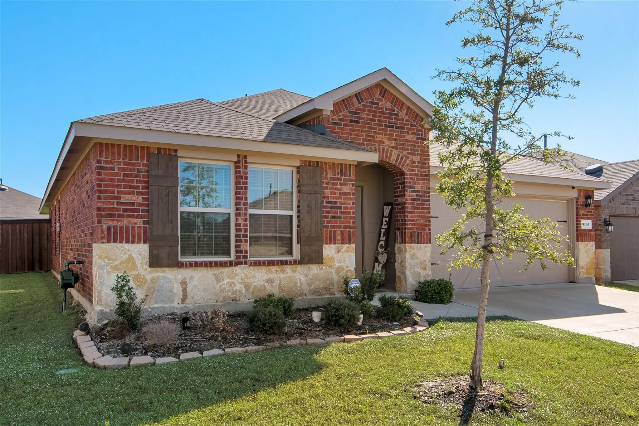 Single Family Residence For Rent in Kaufman County , 3106 Shorthorn Way, Forney, Texas 75126, 4 Bedroom, 2 Bathroom, 2 Garage spaces, 1,908 Sqft, built in 2020, mls#21375799, Real Estate Agent in Forney, Homes For Rent in Kaufman county, Homes For Rent in Forney, Realtor in Forney Texas, Real Estate Brokerage Independent Realty Texas, Luminita Cordes Realtor