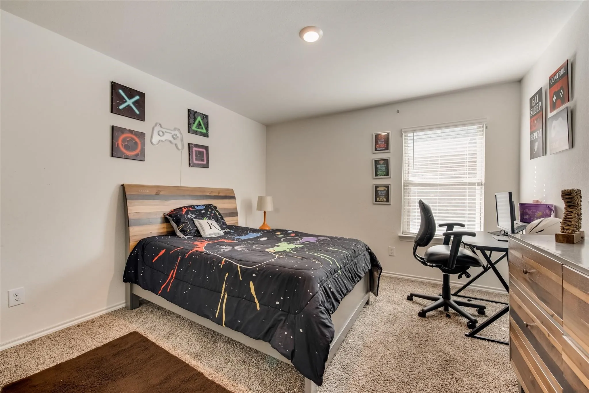 Single Family Residence For Rent in Kaufman County , 3106 Shorthorn Way, Forney, Texas 75126, 4 Bedroom, 2 Bathroom, 2 Garage spaces, 1,908 Sqft, built in 2020, mls#21375799, Real Estate Agent in Forney, Homes For Rent in Kaufman county, Homes For Rent in Forney, Realtor in Forney Texas, Real Estate Brokerage Independent Realty Texas, Luminita Cordes Realtor
