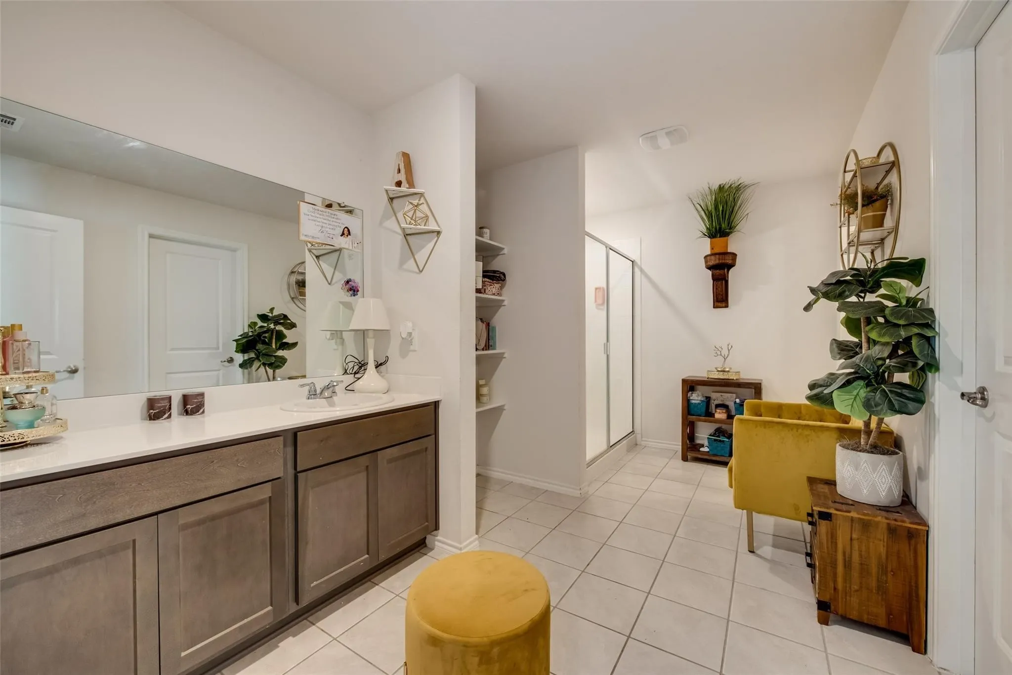 Single Family Residence For Rent in Kaufman County , 3106 Shorthorn Way, Forney, Texas 75126, 4 Bedroom, 2 Bathroom, 2 Garage spaces, 1,908 Sqft, built in 2020, mls#21375799, Real Estate Agent in Forney, Homes For Rent in Kaufman county, Homes For Rent in Forney, Realtor in Forney Texas, Real Estate Brokerage Independent Realty Texas, Luminita Cordes Realtor
