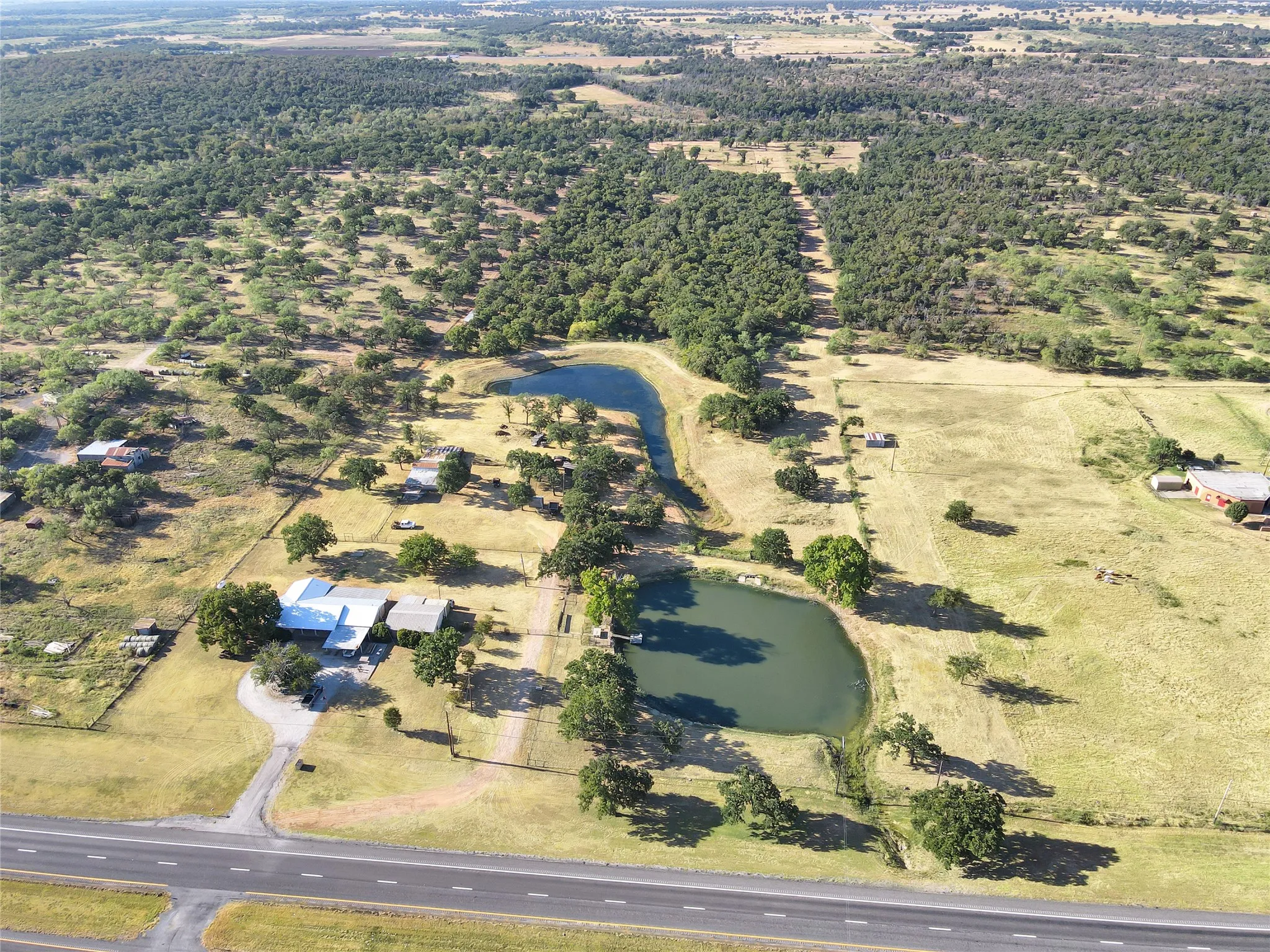 Farm For Sale in Eastland County , 9173 Highway 6, Cisco, Texas 76437, 5 Bedroom, 3 Bathroom, Garage spaces, 2,838 Sqft, built in 1970, mls#21375804, Real Estate Agent in Cisco, Homes For Sale in Eastland county, Homes For Sale in Cisco, Realtor in Cisco Texas, Real Estate Brokerage Independent Realty Texas, Luminita Cordes Realtor