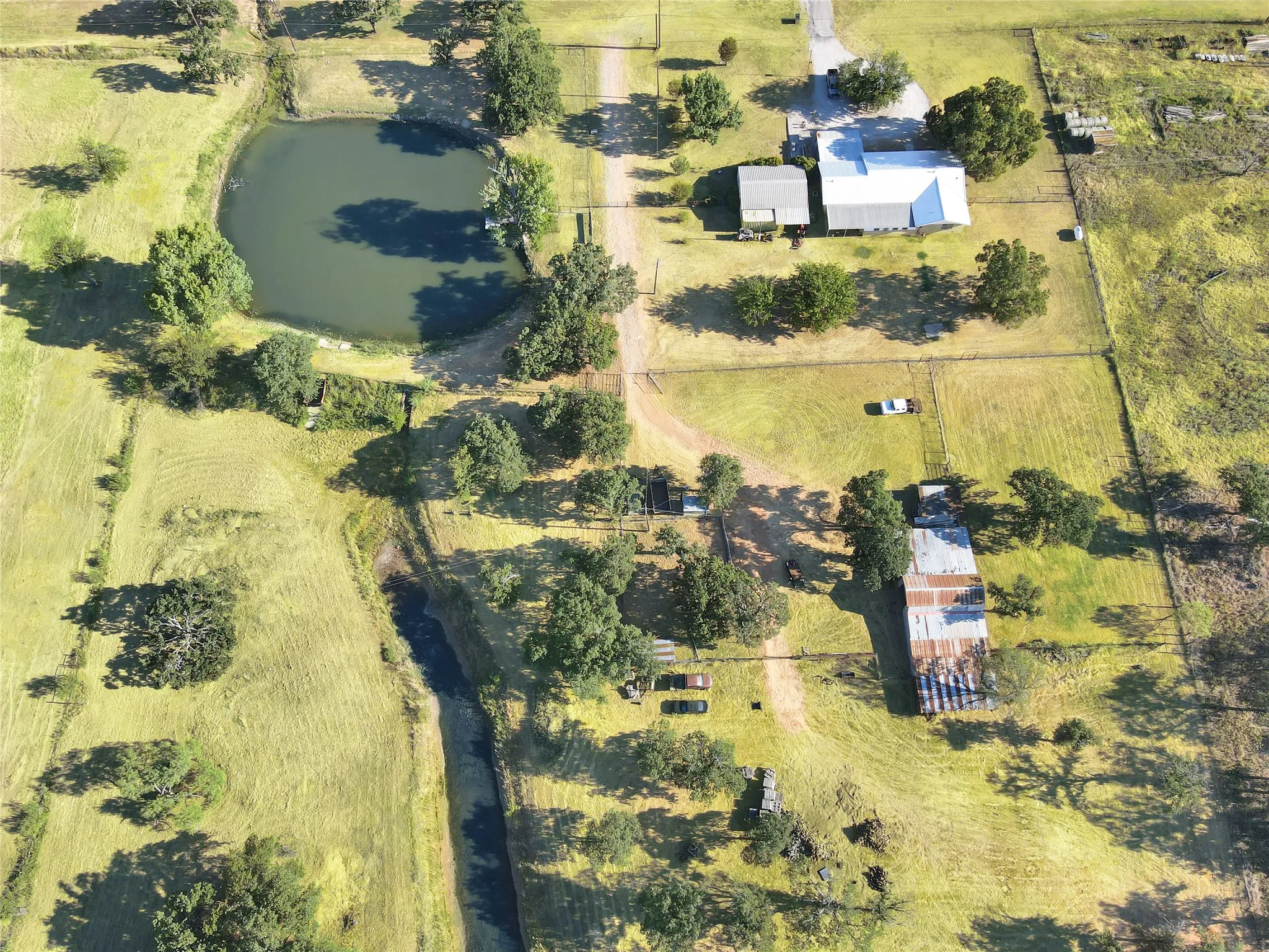Farm For Sale in Eastland County , 9173 Highway 6, Cisco, Texas 76437, 5 Bedroom, 3 Bathroom, Garage spaces, 2,838 Sqft, built in 1970, mls#21375804, Real Estate Agent in Cisco, Homes For Sale in Eastland county, Homes For Sale in Cisco, Realtor in Cisco Texas, Real Estate Brokerage Independent Realty Texas, Luminita Cordes Realtor