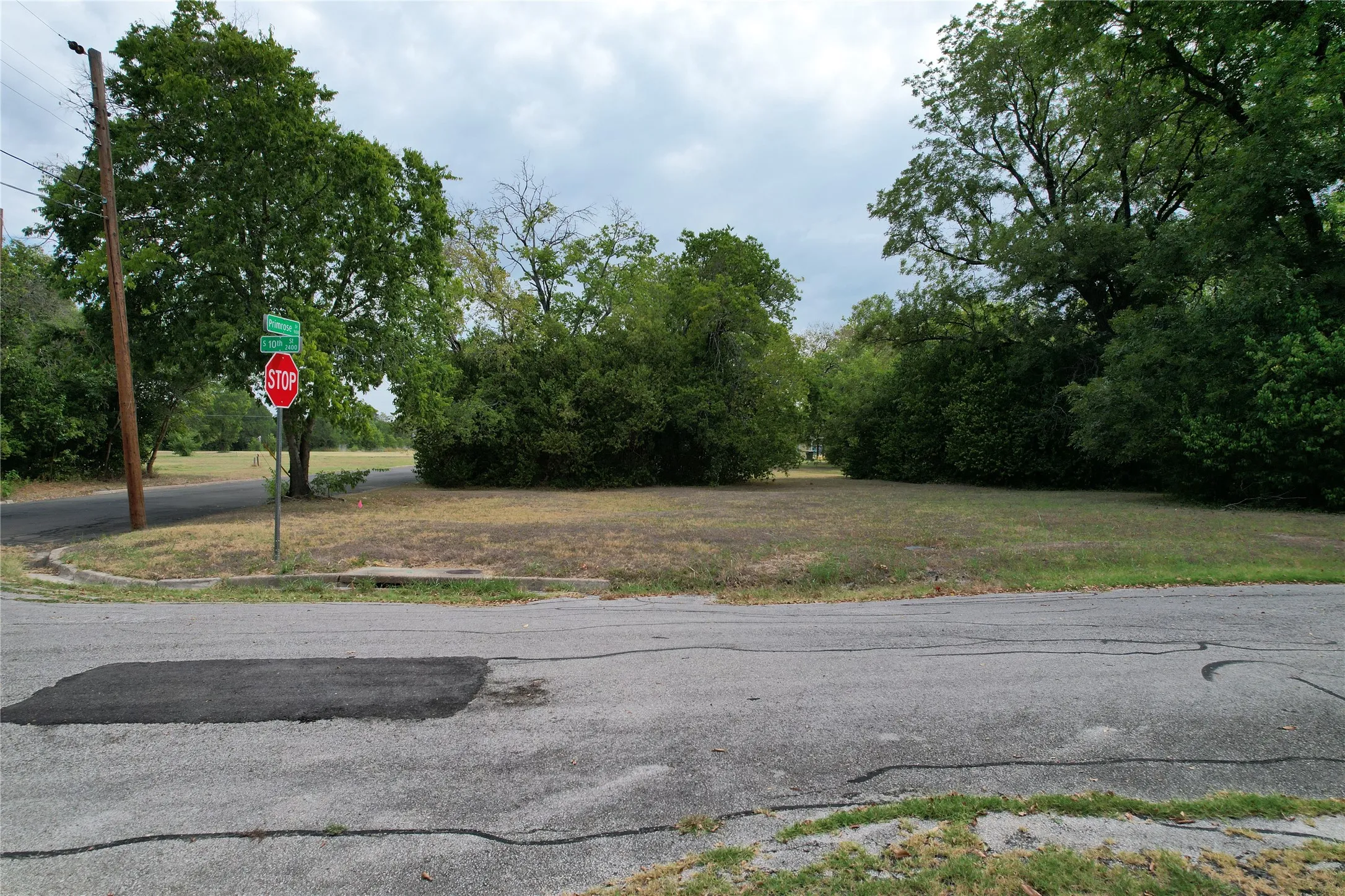 Unimproved Land For Sale in Mc Lennan County , 2600 S 10th Street, Waco, Texas 76706, 0, 0, Garage spaces, 0 Sqft, built in 0, mls#21375807, Real Estate Agent in Waco, Homes For Sale in Mc Lennan county, Homes For Sale in Waco, Realtor in Waco Texas, Real Estate Brokerage Independent Realty Texas, Luminita Cordes Realtor