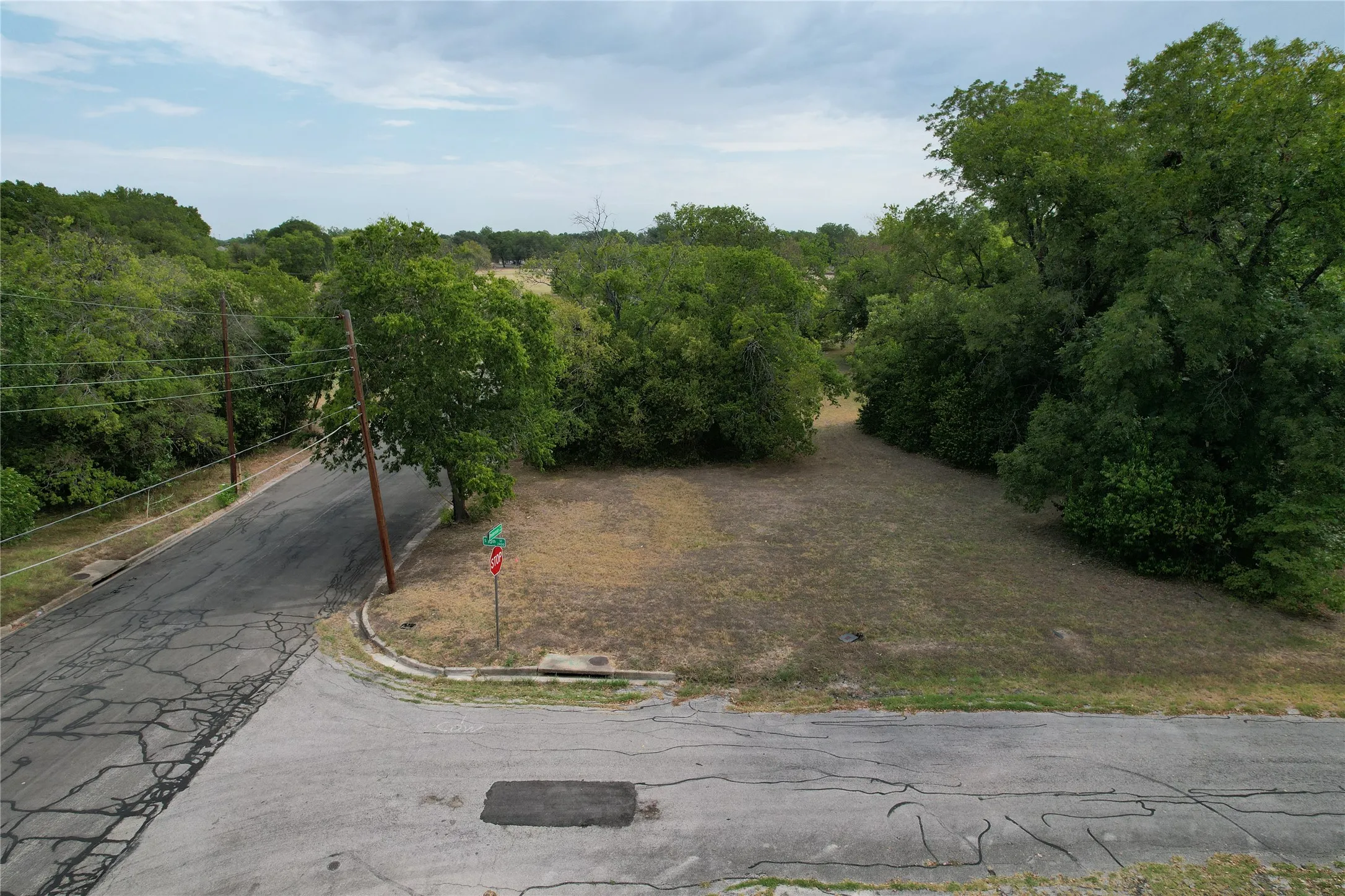 Unimproved Land For Sale in Mc Lennan County , 2600 S 10th Street, Waco, Texas 76706, 0, 0, Garage spaces, 0 Sqft, built in 0, mls#21375807, Real Estate Agent in Waco, Homes For Sale in Mc Lennan county, Homes For Sale in Waco, Realtor in Waco Texas, Real Estate Brokerage Independent Realty Texas, Luminita Cordes Realtor
