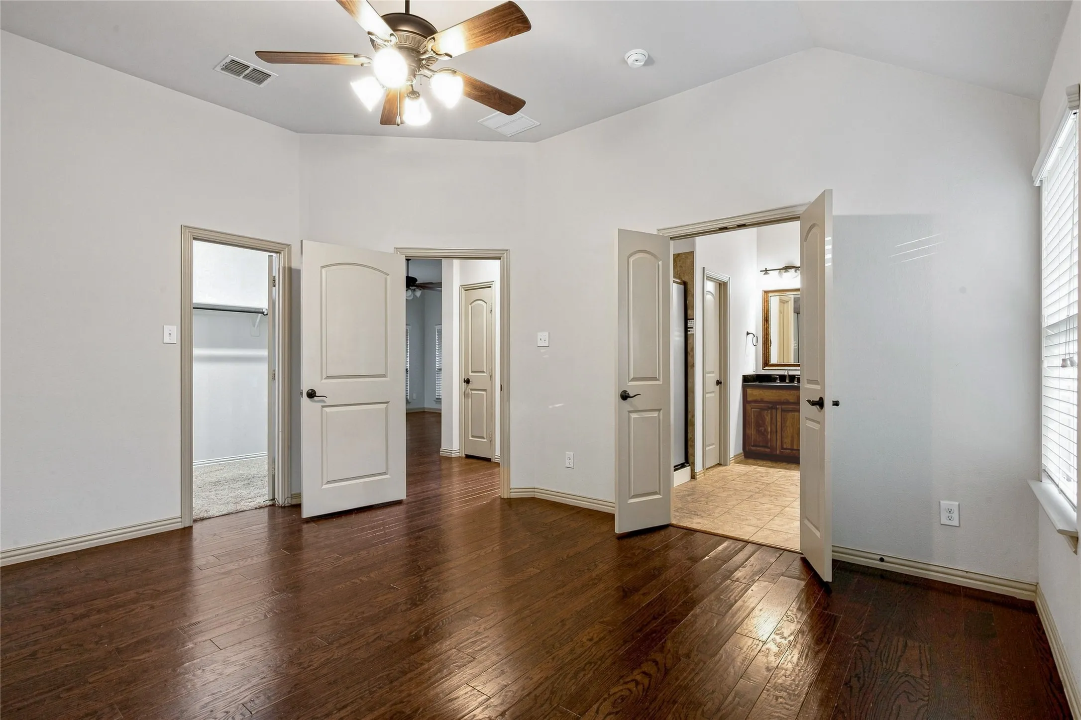 Single Family Residence For Rent in Collin County , 917 Cougar Drive, Allen, Texas 75013, 4 Bedroom, 2 Bathroom, 2 Garage spaces, 1,878 Sqft, built in 2012, mls#21375784, Real Estate Agent in Allen, Homes For Rent in Collin county, Homes For Rent in Allen, Realtor in Allen Texas, Real Estate Brokerage Independent Realty Texas, Luminita Cordes Realtor