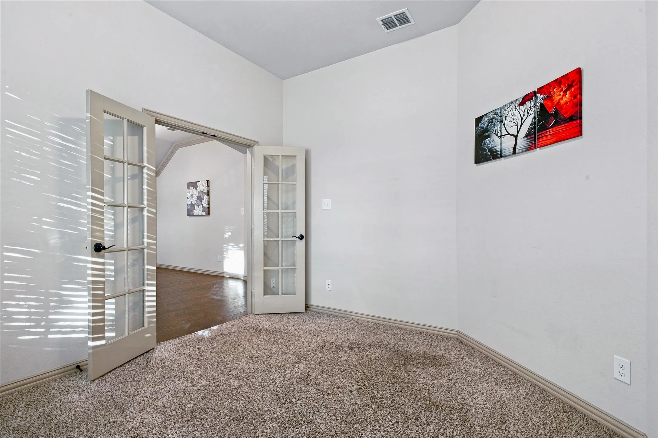 Single Family Residence For Rent in Collin County , 917 Cougar Drive, Allen, Texas 75013, 4 Bedroom, 2 Bathroom, 2 Garage spaces, 1,878 Sqft, built in 2012, mls#21375784, Real Estate Agent in Allen, Homes For Rent in Collin county, Homes For Rent in Allen, Realtor in Allen Texas, Real Estate Brokerage Independent Realty Texas, Luminita Cordes Realtor