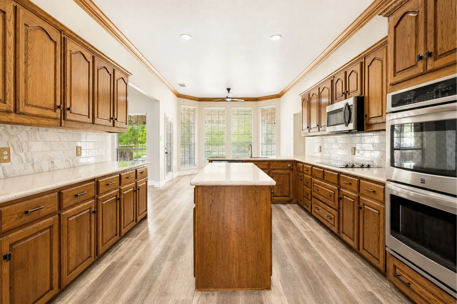 Single Family Residence For Sale in Kaufman County , 10377 W Dublin Drive, Forney, Texas 75126, 3 Bedroom, 4 Bathroom, 2 Garage spaces, 2,266 Sqft, built in 1999, mls#21373485, Real Estate Agent in Forney, Homes For Sale in Kaufman county, Homes For Sale in Forney, Realtor in Forney Texas, Real Estate Brokerage Independent Realty Texas, Luminita Cordes Realtor