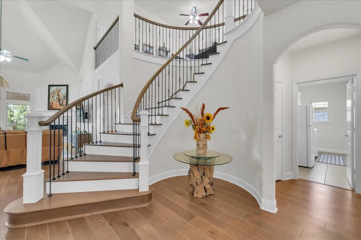 Single Family Residence For Sale in Denton County , 1229 Ardglass Trail, Corinth, Texas 76210, 5 Bedroom, 4 Bathroom, 2 Garage spaces, 3,976 Sqft, built in 2015, mls#21364997, Real Estate Agent in Corinth, Homes For Sale in Denton county, Homes For Sale in Corinth, Realtor in Corinth Texas, Real Estate Brokerage Independent Realty Texas, Luminita Cordes Realtor