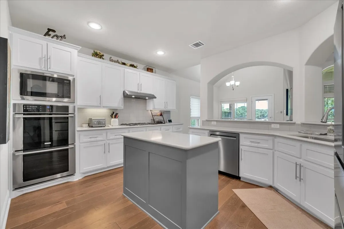 Single Family Residence For Sale in Denton County , 1229 Ardglass Trail, Corinth, Texas 76210, 5 Bedroom, 4 Bathroom, 2 Garage spaces, 3,976 Sqft, built in 2015, mls#21364997, Real Estate Agent in Corinth, Homes For Sale in Denton county, Homes For Sale in Corinth, Realtor in Corinth Texas, Real Estate Brokerage Independent Realty Texas, Luminita Cordes Realtor