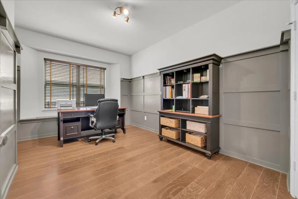 Single Family Residence For Sale in Denton County , 1229 Ardglass Trail, Corinth, Texas 76210, 5 Bedroom, 4 Bathroom, 2 Garage spaces, 3,976 Sqft, built in 2015, mls#21364997, Real Estate Agent in Corinth, Homes For Sale in Denton county, Homes For Sale in Corinth, Realtor in Corinth Texas, Real Estate Brokerage Independent Realty Texas, Luminita Cordes Realtor