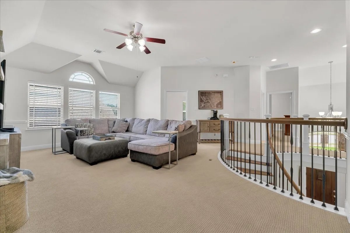 Single Family Residence For Sale in Denton County , 1229 Ardglass Trail, Corinth, Texas 76210, 5 Bedroom, 4 Bathroom, 2 Garage spaces, 3,976 Sqft, built in 2015, mls#21364997, Real Estate Agent in Corinth, Homes For Sale in Denton county, Homes For Sale in Corinth, Realtor in Corinth Texas, Real Estate Brokerage Independent Realty Texas, Luminita Cordes Realtor