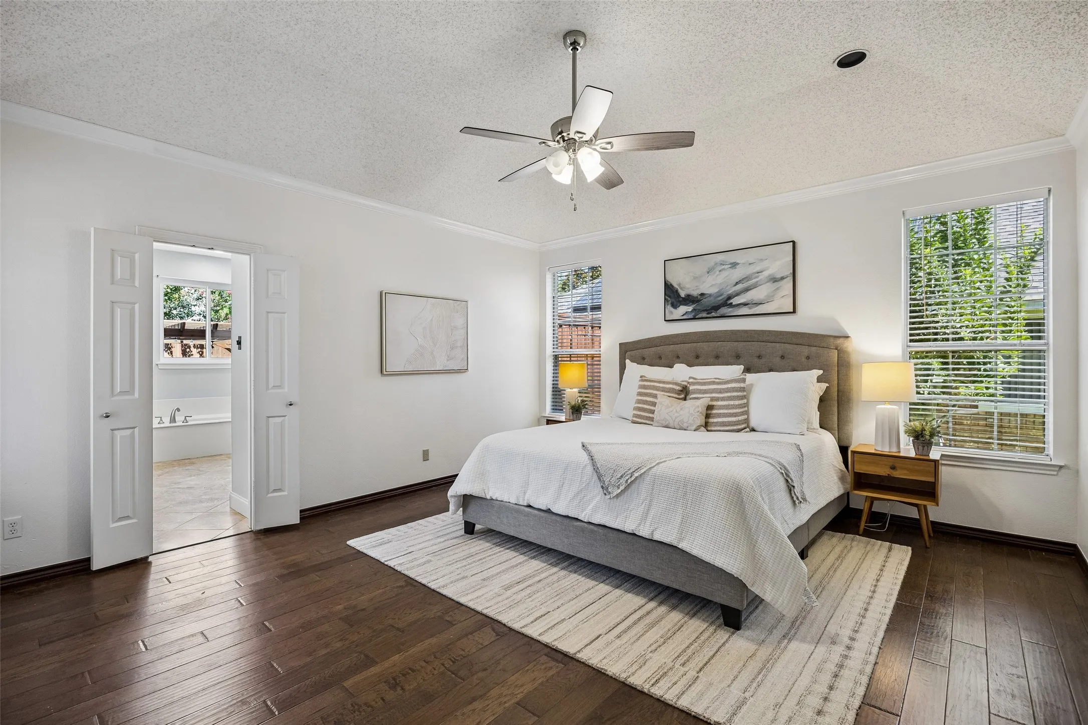 Single Family Residence For Sale in Dallas County , 5905 Indian Hills Drive, Garland, Texas 75044, 4 Bedroom, 3 Bathroom, 2 Garage spaces, 2,272 Sqft, built in 1986, mls#21373510, Real Estate Agent in Garland, Homes For Sale in Dallas county, Homes For Sale in Garland, Realtor in Garland Texas, Real Estate Brokerage Independent Realty Texas, Luminita Cordes Realtor
