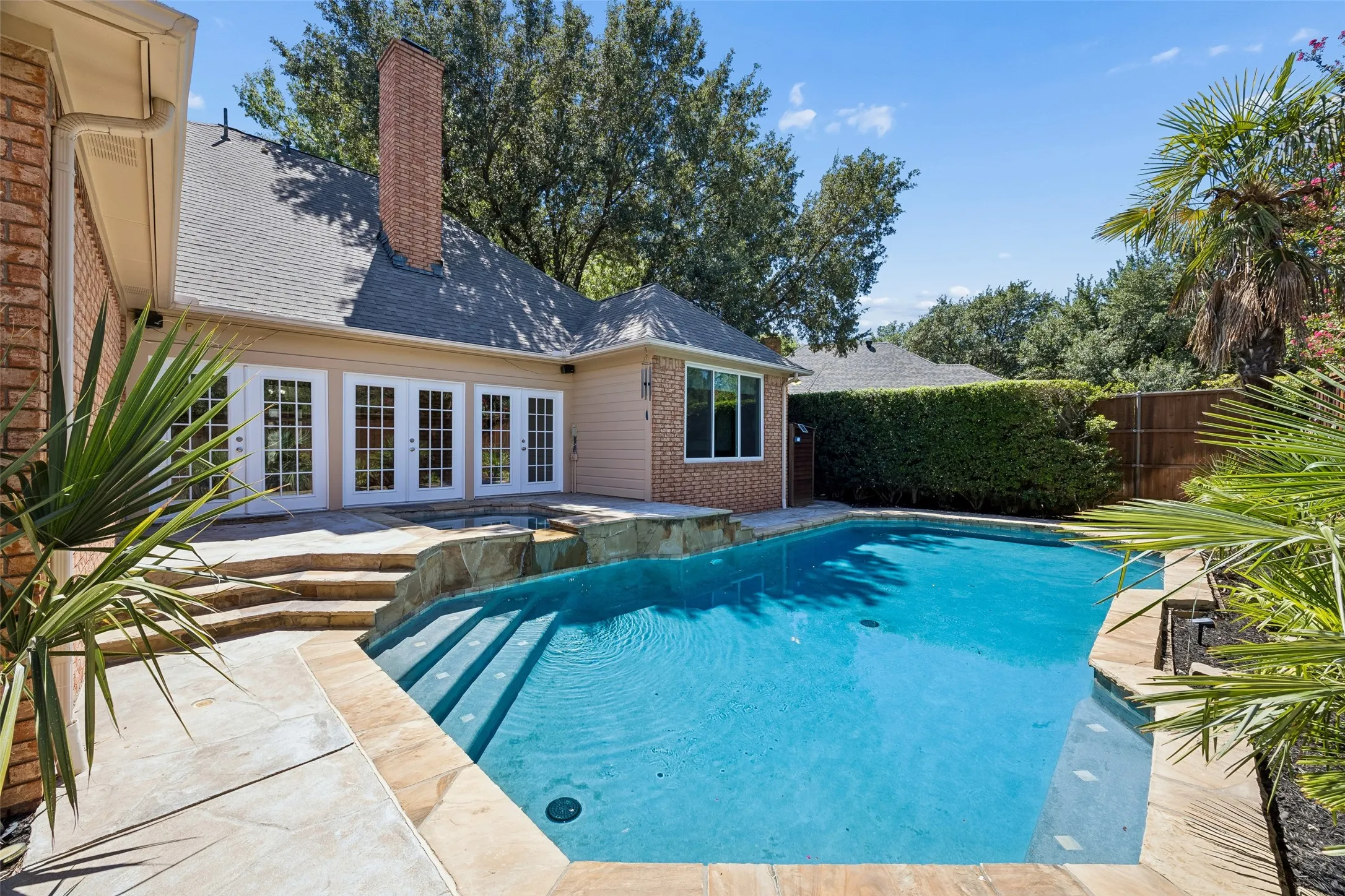 Single Family Residence For Sale in Dallas County , 5905 Indian Hills Drive, Garland, Texas 75044, 4 Bedroom, 3 Bathroom, 2 Garage spaces, 2,272 Sqft, built in 1986, mls#21373510, Real Estate Agent in Garland, Homes For Sale in Dallas county, Homes For Sale in Garland, Realtor in Garland Texas, Real Estate Brokerage Independent Realty Texas, Luminita Cordes Realtor