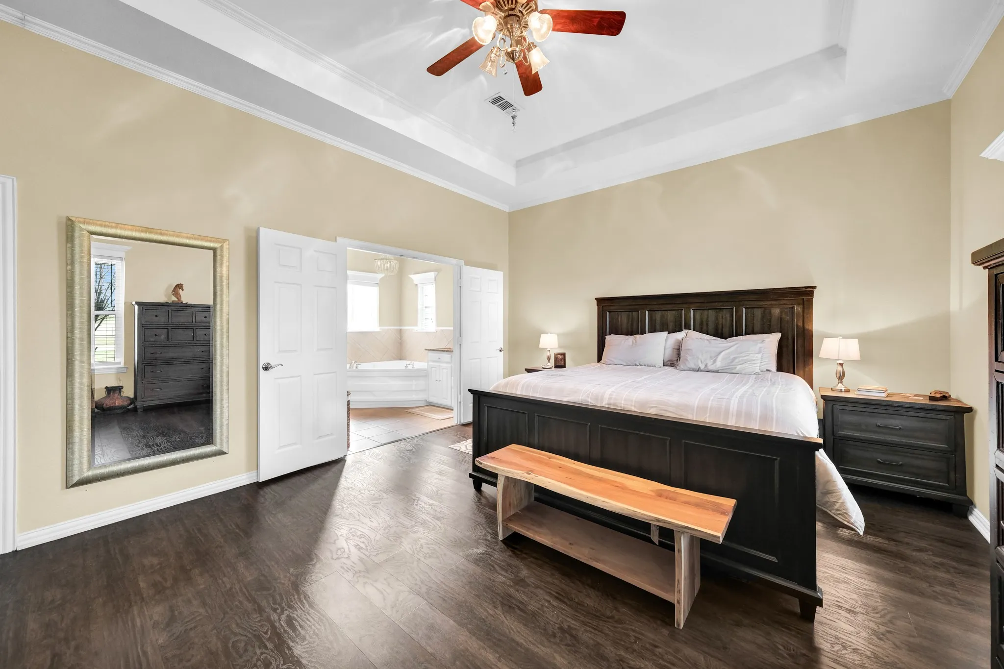 Single Family Residence For Rent in Parker County , 288 Mcvoid Road, Springtown, Texas 76082, 5 Bedroom, 4 Bathroom, 2 Garage spaces, 2,824 Sqft, built in 2000, mls#21367638, Real Estate Agent in Springtown, Homes For Rent in Parker county, Homes For Rent in Springtown, Realtor in Springtown Texas, Real Estate Brokerage Independent Realty Texas, Luminita Cordes Realtor