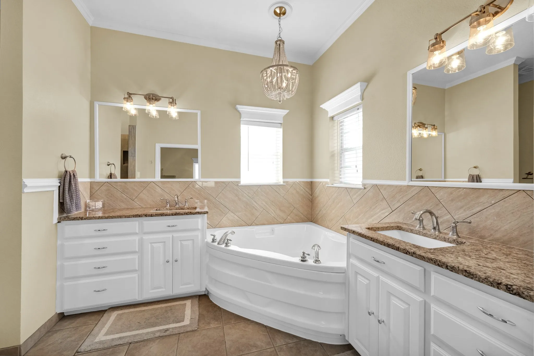 Single Family Residence For Rent in Parker County , 288 Mcvoid Road, Springtown, Texas 76082, 5 Bedroom, 4 Bathroom, 2 Garage spaces, 2,824 Sqft, built in 2000, mls#21367638, Real Estate Agent in Springtown, Homes For Rent in Parker county, Homes For Rent in Springtown, Realtor in Springtown Texas, Real Estate Brokerage Independent Realty Texas, Luminita Cordes Realtor