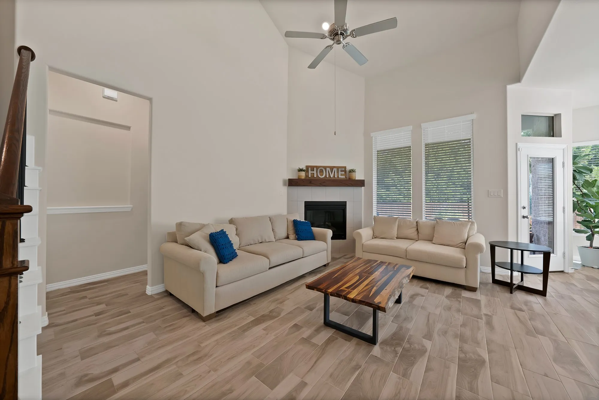 Single Family Residence For Rent in Dallas County , 1622 Hope Lane, Garland, Texas 75040, 4 Bedroom, 4 Bathroom, 2 Garage spaces, 3,549 Sqft, built in 2020, mls#21375674, Real Estate Agent in Garland, Homes For Rent in Dallas county, Homes For Rent in Garland, Realtor in Garland Texas, Real Estate Brokerage Independent Realty Texas, Luminita Cordes Realtor