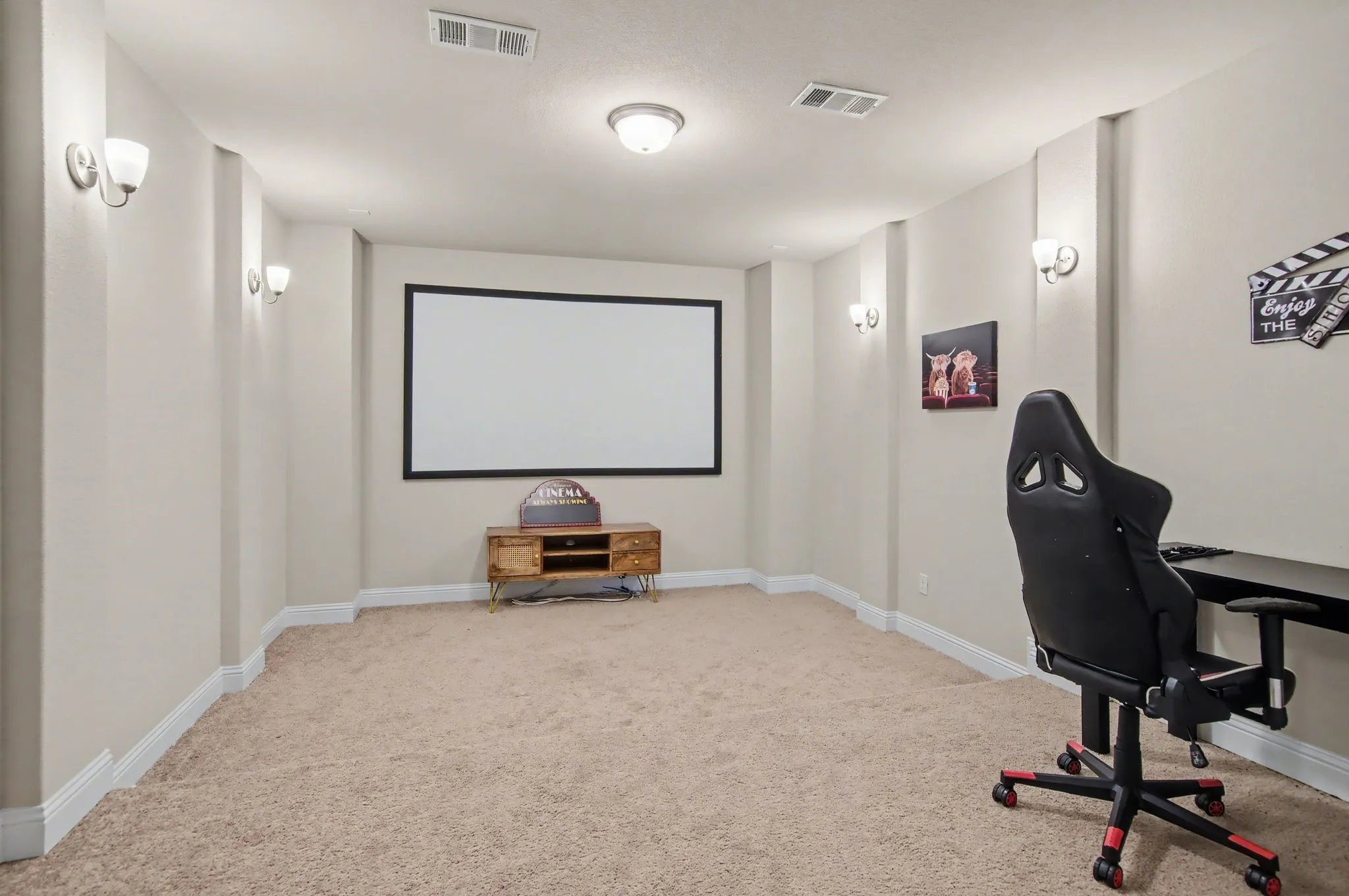 Single Family Residence For Sale in Tarrant County , 5621 Salt Springs Drive, Fort Worth, Texas 76179, 4 Bedroom, 4 Bathroom, 2 Garage spaces, 3,306 Sqft, built in 2020, mls#21374733, Real Estate Agent in Fort Worth, Homes For Sale in Tarrant county, Homes For Sale in Fort Worth, Realtor in Fort Worth Texas, Real Estate Brokerage Independent Realty Texas, Luminita Cordes Realtor