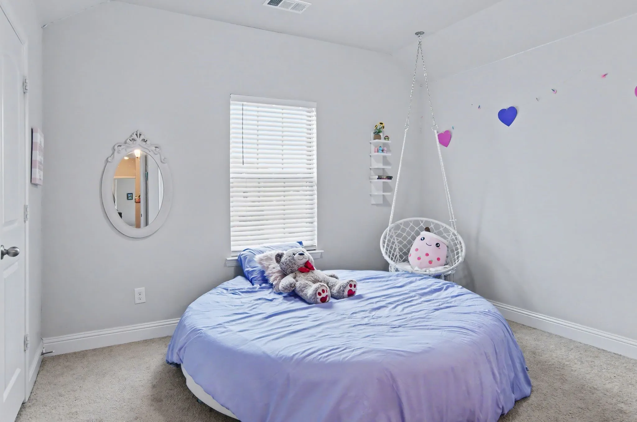 Single Family Residence For Sale in Tarrant County , 5621 Salt Springs Drive, Fort Worth, Texas 76179, 4 Bedroom, 4 Bathroom, 2 Garage spaces, 3,306 Sqft, built in 2020, mls#21374733, Real Estate Agent in Fort Worth, Homes For Sale in Tarrant county, Homes For Sale in Fort Worth, Realtor in Fort Worth Texas, Real Estate Brokerage Independent Realty Texas, Luminita Cordes Realtor