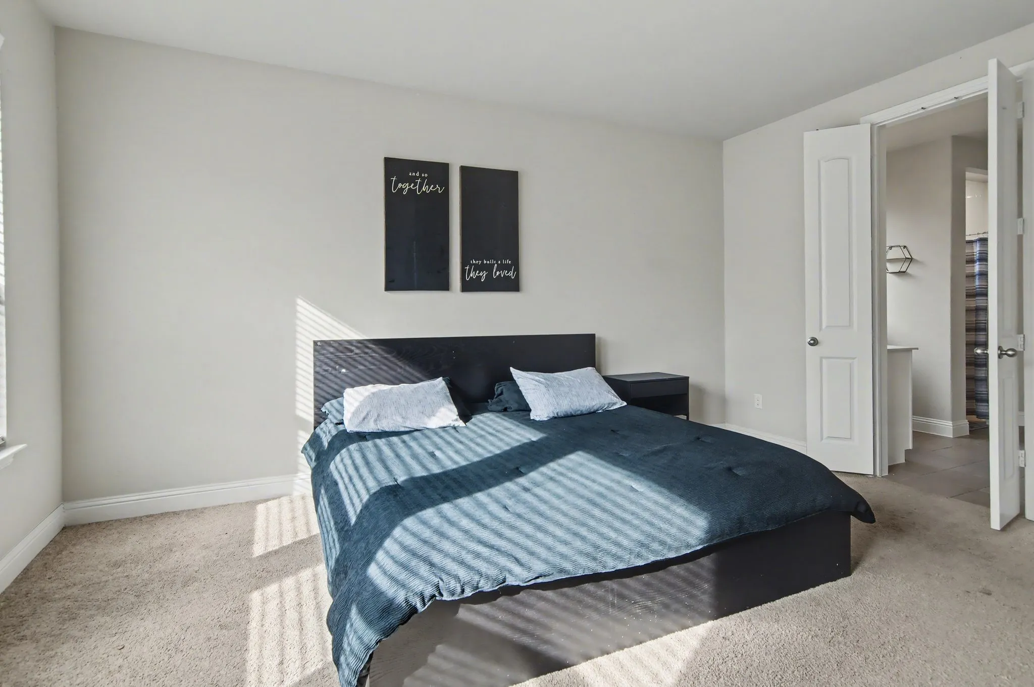 Single Family Residence For Sale in Tarrant County , 5621 Salt Springs Drive, Fort Worth, Texas 76179, 4 Bedroom, 4 Bathroom, 2 Garage spaces, 3,306 Sqft, built in 2020, mls#21374733, Real Estate Agent in Fort Worth, Homes For Sale in Tarrant county, Homes For Sale in Fort Worth, Realtor in Fort Worth Texas, Real Estate Brokerage Independent Realty Texas, Luminita Cordes Realtor