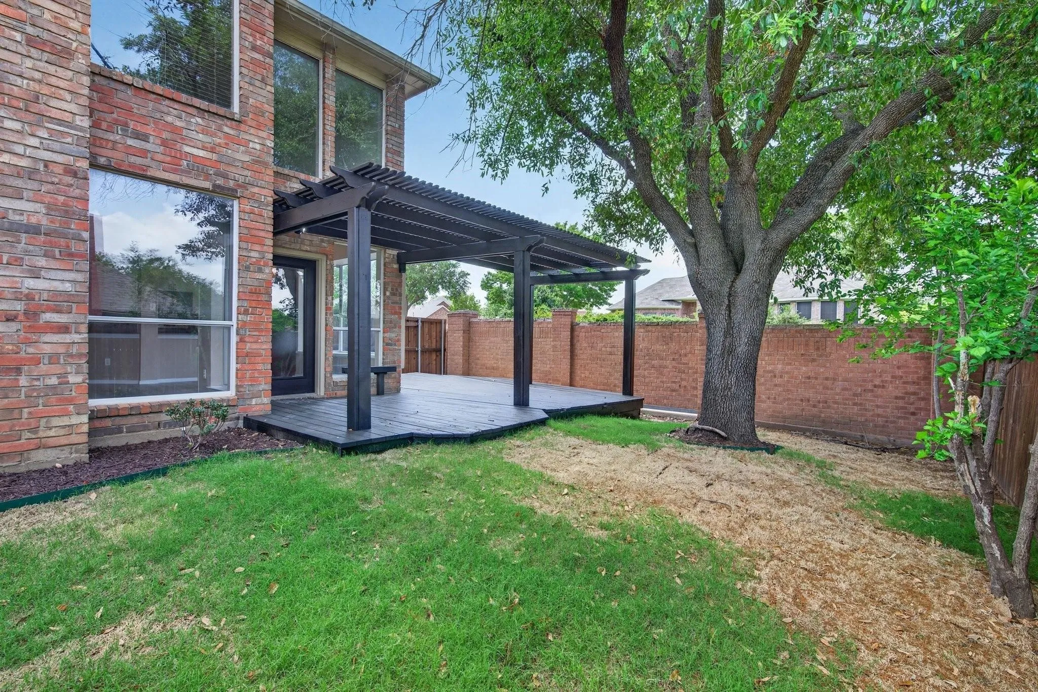 Single Family Residence For Rent in Denton County , 1032 Sugarberry Lane, Flower Mound, Texas 75028, 4 Bedroom, 3 Bathroom, 2 Garage spaces, 2,799 Sqft, built in 1994, mls#21375824, Real Estate Agent in Flower Mound, Homes For Rent in Denton county, Homes For Rent in Flower Mound, Realtor in Flower Mound Texas, Real Estate Brokerage Independent Realty Texas, Luminita Cordes Realtor