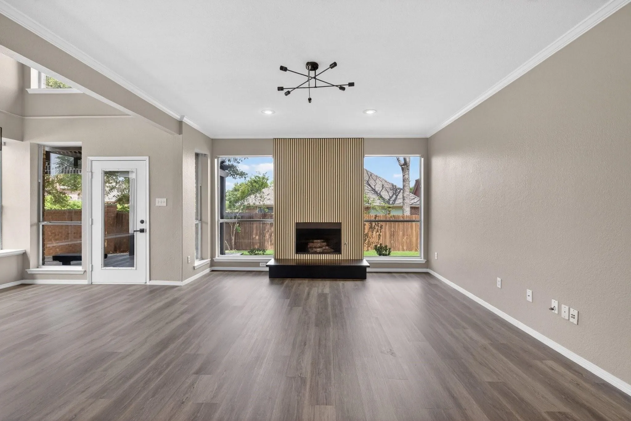 Single Family Residence For Rent in Denton County , 1032 Sugarberry Lane, Flower Mound, Texas 75028, 4 Bedroom, 3 Bathroom, 2 Garage spaces, 2,799 Sqft, built in 1994, mls#21375824, Real Estate Agent in Flower Mound, Homes For Rent in Denton county, Homes For Rent in Flower Mound, Realtor in Flower Mound Texas, Real Estate Brokerage Independent Realty Texas, Luminita Cordes Realtor
