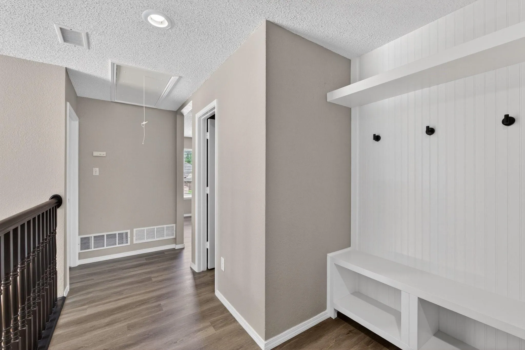 Single Family Residence For Rent in Denton County , 1032 Sugarberry Lane, Flower Mound, Texas 75028, 4 Bedroom, 3 Bathroom, 2 Garage spaces, 2,799 Sqft, built in 1994, mls#21375824, Real Estate Agent in Flower Mound, Homes For Rent in Denton county, Homes For Rent in Flower Mound, Realtor in Flower Mound Texas, Real Estate Brokerage Independent Realty Texas, Luminita Cordes Realtor