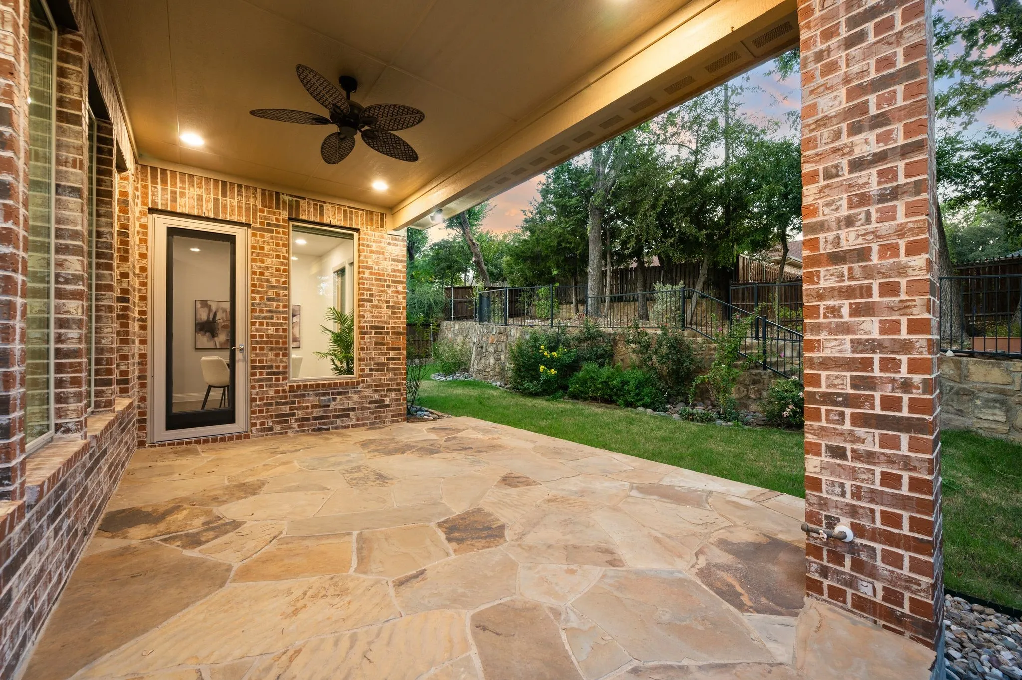 Single Family Residence For Sale in Tarrant County , 4116 Petrus Boulevard, Colleyville, Texas 76034, 4 Bedroom, 5 Bathroom, 3 Garage spaces, 4,274 Sqft, built in 2018, mls#21368302, Real Estate Agent in Colleyville, Homes For Sale in Tarrant county, Homes For Sale in Colleyville, Realtor in Colleyville Texas, Real Estate Brokerage Independent Realty Texas, Luminita Cordes Realtor