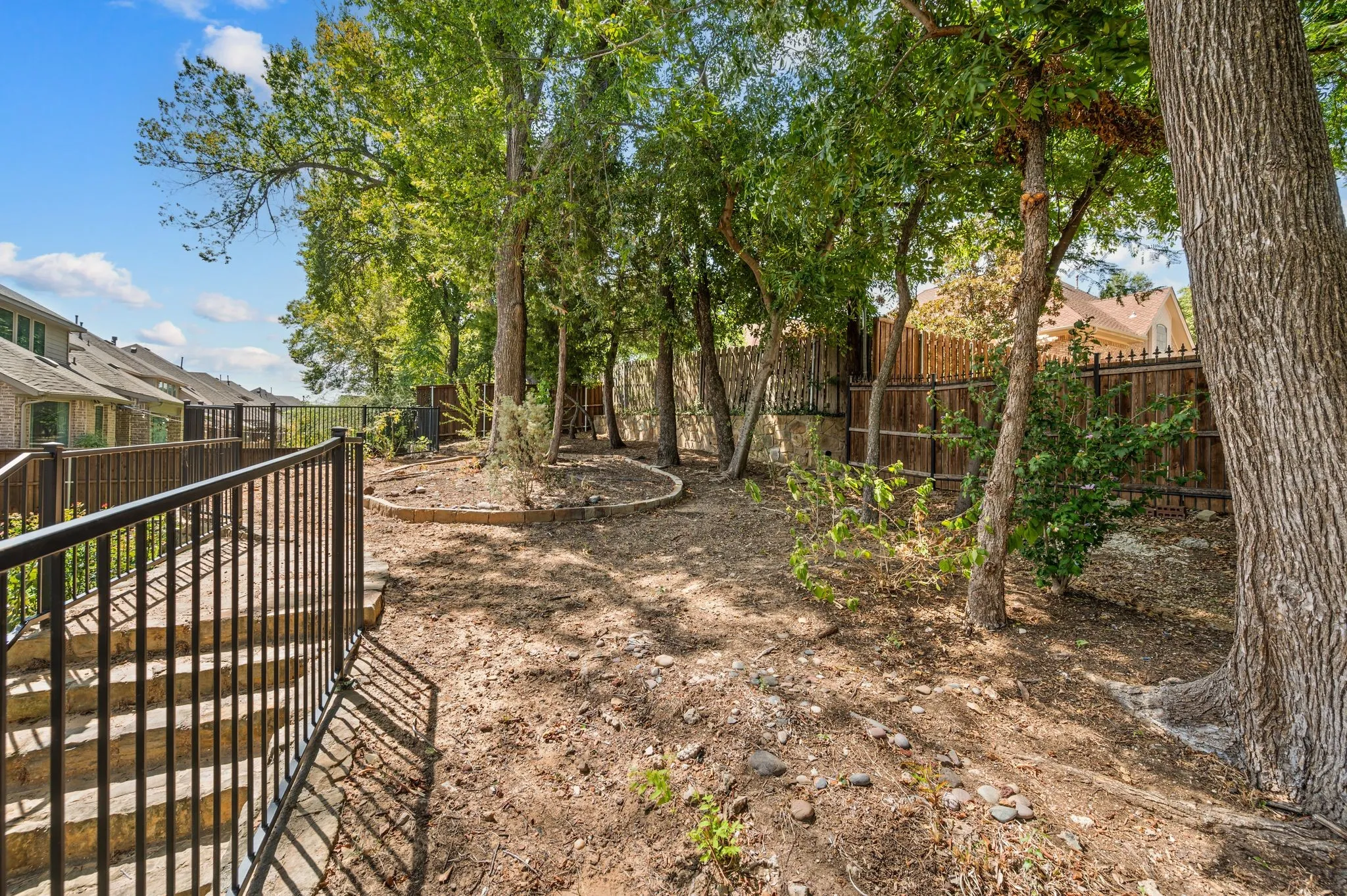 Single Family Residence For Sale in Tarrant County , 4116 Petrus Boulevard, Colleyville, Texas 76034, 4 Bedroom, 5 Bathroom, 3 Garage spaces, 4,274 Sqft, built in 2018, mls#21368302, Real Estate Agent in Colleyville, Homes For Sale in Tarrant county, Homes For Sale in Colleyville, Realtor in Colleyville Texas, Real Estate Brokerage Independent Realty Texas, Luminita Cordes Realtor