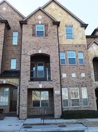 Townhouse For Rent in Denton County , 4241 Haskell Drive, Carrollton, Texas 75010, 2 Bedroom, 3 Bathroom, 2 Garage spaces, 2,325 Sqft, built in 2008, mls#21371541, Real Estate Agent in Carrollton, Homes For Rent in Denton county, Homes For Rent in Carrollton, Realtor in Carrollton Texas, Real Estate Brokerage Independent Realty Texas, Luminita Cordes Realtor
