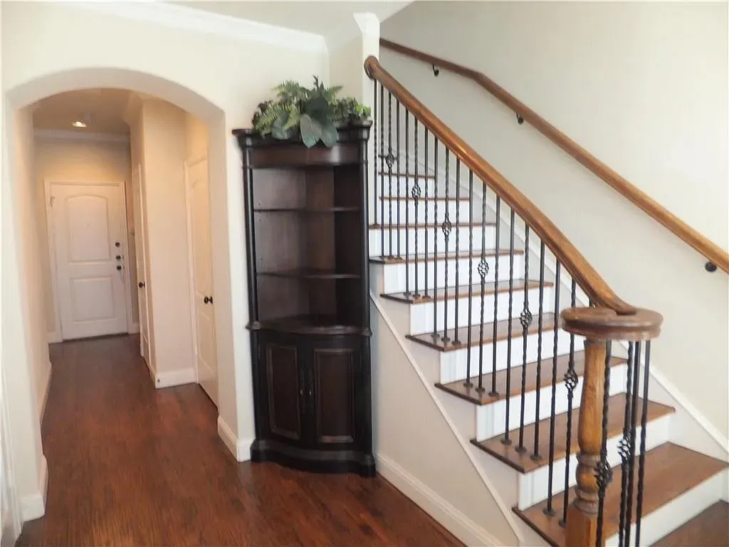 Townhouse For Rent in Denton County , 4241 Haskell Drive, Carrollton, Texas 75010, 2 Bedroom, 3 Bathroom, 2 Garage spaces, 2,325 Sqft, built in 2008, mls#21371541, Real Estate Agent in Carrollton, Homes For Rent in Denton county, Homes For Rent in Carrollton, Realtor in Carrollton Texas, Real Estate Brokerage Independent Realty Texas, Luminita Cordes Realtor