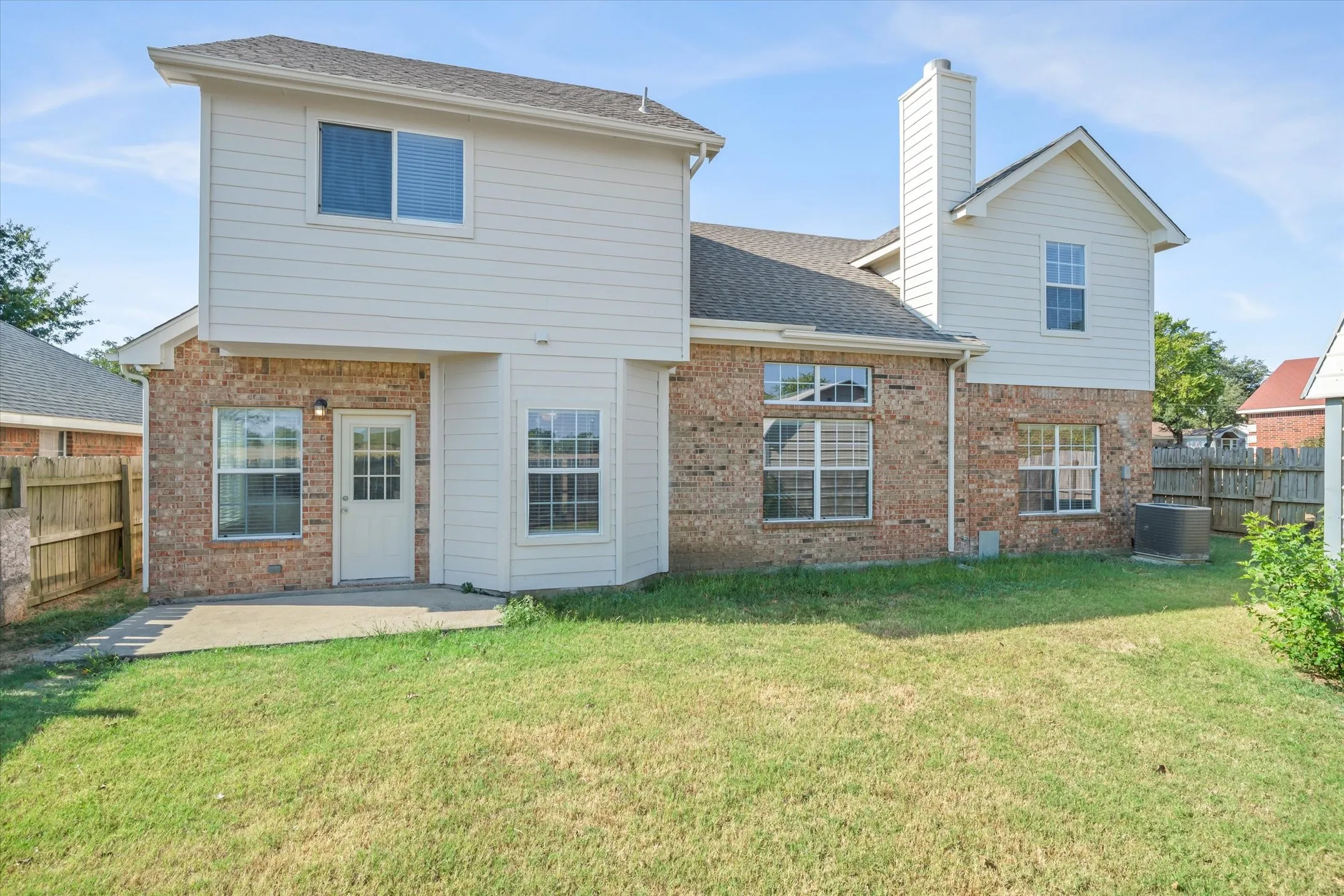 Single Family Residence For Sale in Kaufman County , 436 Roosevelt Avenue, Terrell, Texas 75160, 5 Bedroom, 4 Bathroom, 2 Garage spaces, 2,367 Sqft, built in 2007, mls#21375563, Real Estate Agent in Terrell, Homes For Sale in Kaufman county, Homes For Sale in Terrell, Realtor in Terrell Texas, Real Estate Brokerage Independent Realty Texas, Luminita Cordes Realtor