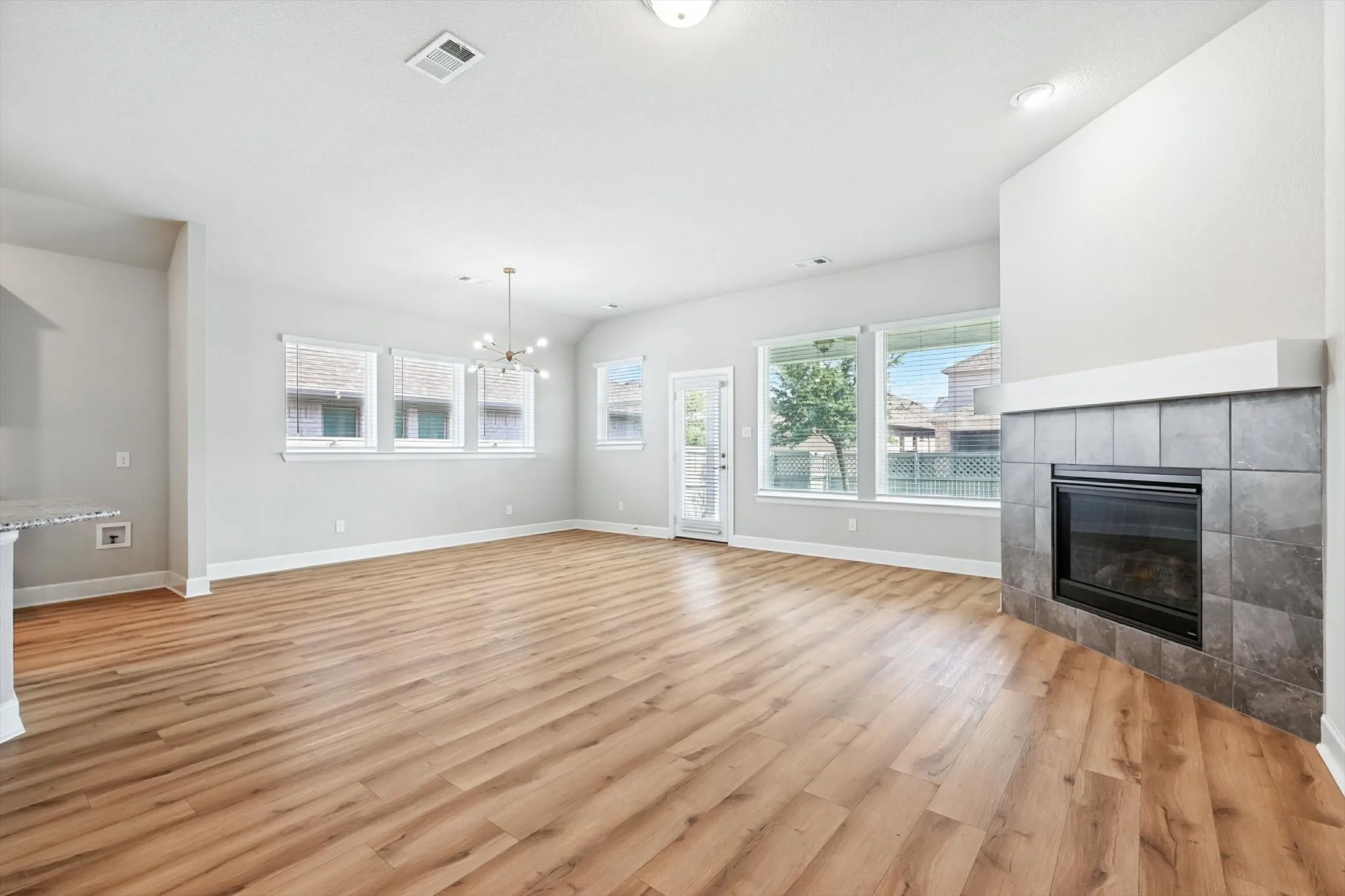 Single Family Residence For Rent in Denton County , 2521 Cobbler Street, Northlake, Texas 76247, 3 Bedroom, 2 Bathroom, 2 Garage spaces, 2,022 Sqft, built in 2020, mls#21373533, Real Estate Agent in Northlake, Homes For Rent in Denton county, Homes For Rent in Northlake, Realtor in Northlake Texas, Real Estate Brokerage Independent Realty Texas, Luminita Cordes Realtor
