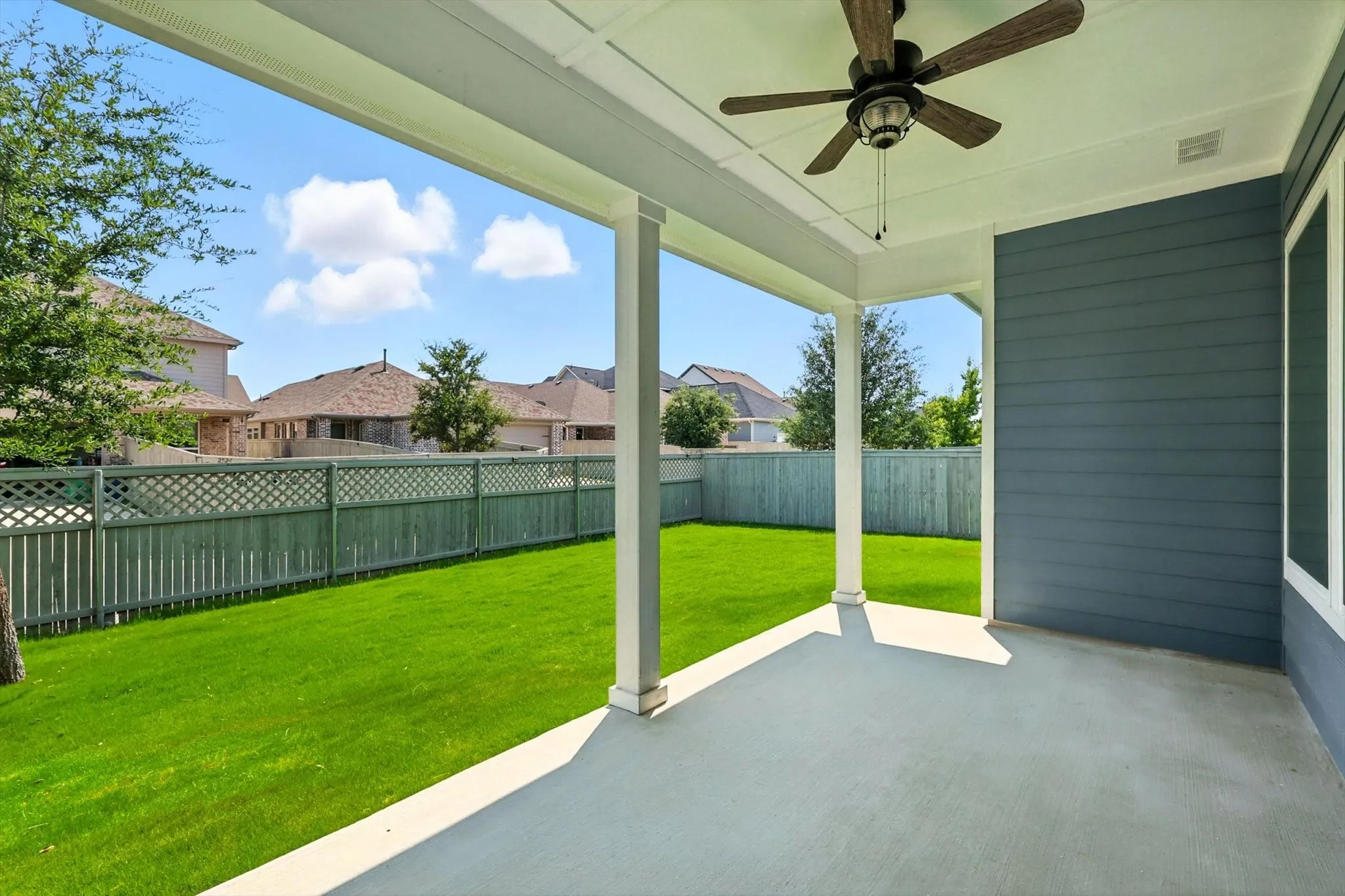 Single Family Residence For Rent in Denton County , 2521 Cobbler Street, Northlake, Texas 76247, 3 Bedroom, 2 Bathroom, 2 Garage spaces, 2,022 Sqft, built in 2020, mls#21373533, Real Estate Agent in Northlake, Homes For Rent in Denton county, Homes For Rent in Northlake, Realtor in Northlake Texas, Real Estate Brokerage Independent Realty Texas, Luminita Cordes Realtor