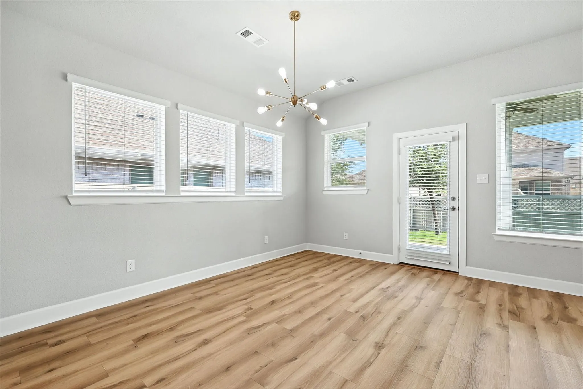 Single Family Residence For Rent in Denton County , 2521 Cobbler Street, Northlake, Texas 76247, 3 Bedroom, 2 Bathroom, 2 Garage spaces, 2,022 Sqft, built in 2020, mls#21373533, Real Estate Agent in Northlake, Homes For Rent in Denton county, Homes For Rent in Northlake, Realtor in Northlake Texas, Real Estate Brokerage Independent Realty Texas, Luminita Cordes Realtor