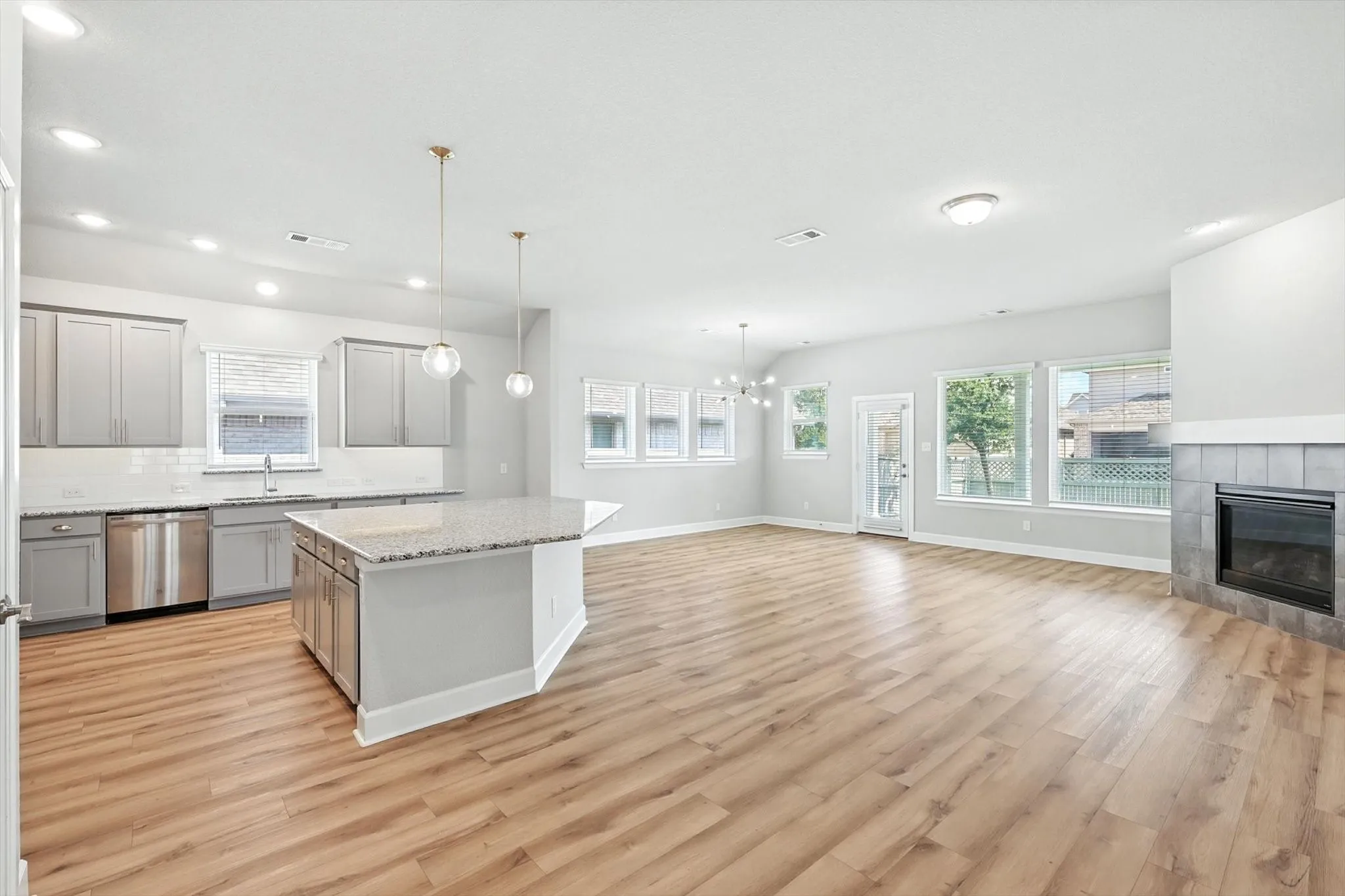 Single Family Residence For Rent in Denton County , 2521 Cobbler Street, Northlake, Texas 76247, 3 Bedroom, 2 Bathroom, 2 Garage spaces, 2,022 Sqft, built in 2020, mls#21373533, Real Estate Agent in Northlake, Homes For Rent in Denton county, Homes For Rent in Northlake, Realtor in Northlake Texas, Real Estate Brokerage Independent Realty Texas, Luminita Cordes Realtor