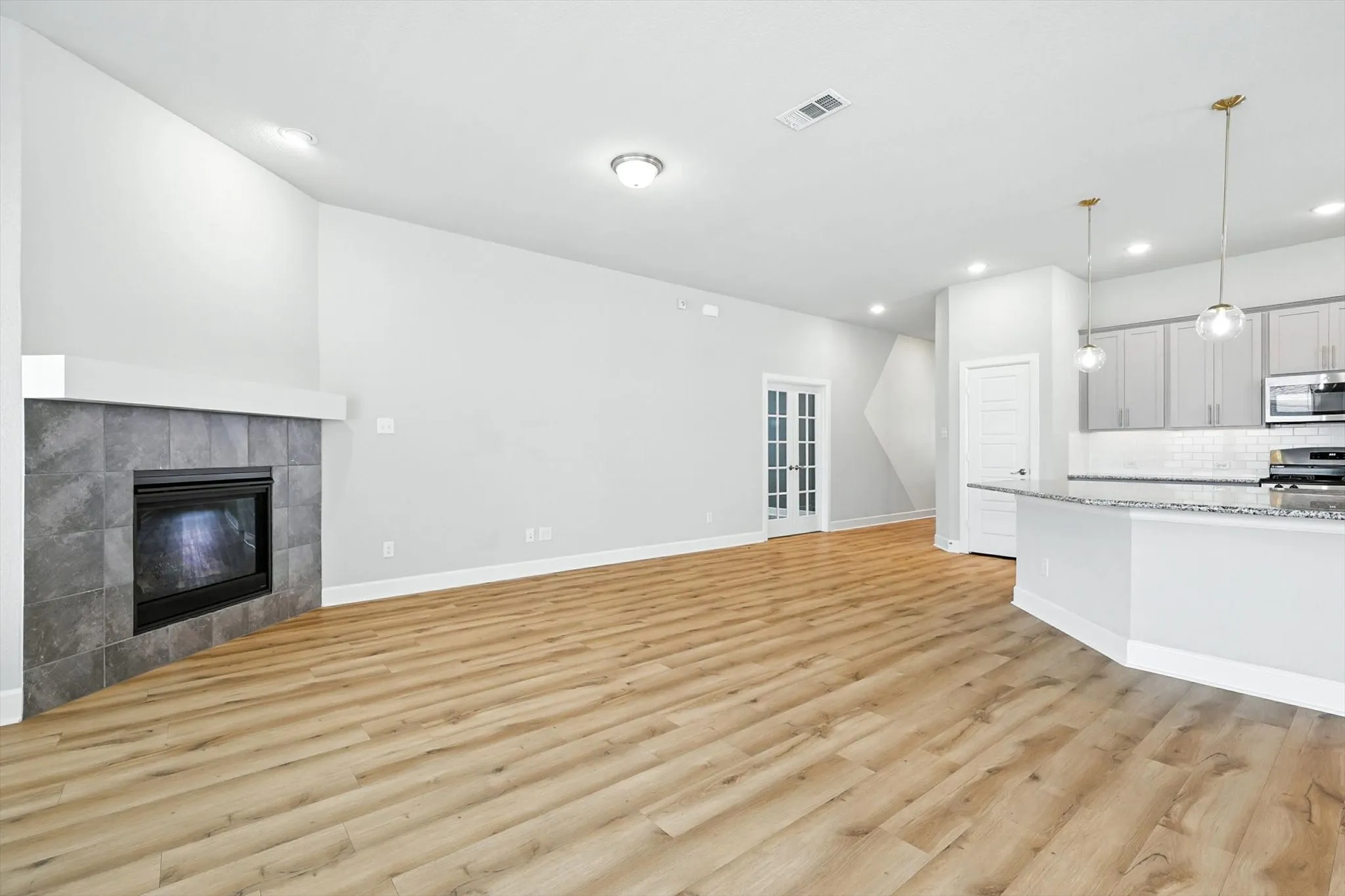 Single Family Residence For Rent in Denton County , 2521 Cobbler Street, Northlake, Texas 76247, 3 Bedroom, 2 Bathroom, 2 Garage spaces, 2,022 Sqft, built in 2020, mls#21373533, Real Estate Agent in Northlake, Homes For Rent in Denton county, Homes For Rent in Northlake, Realtor in Northlake Texas, Real Estate Brokerage Independent Realty Texas, Luminita Cordes Realtor