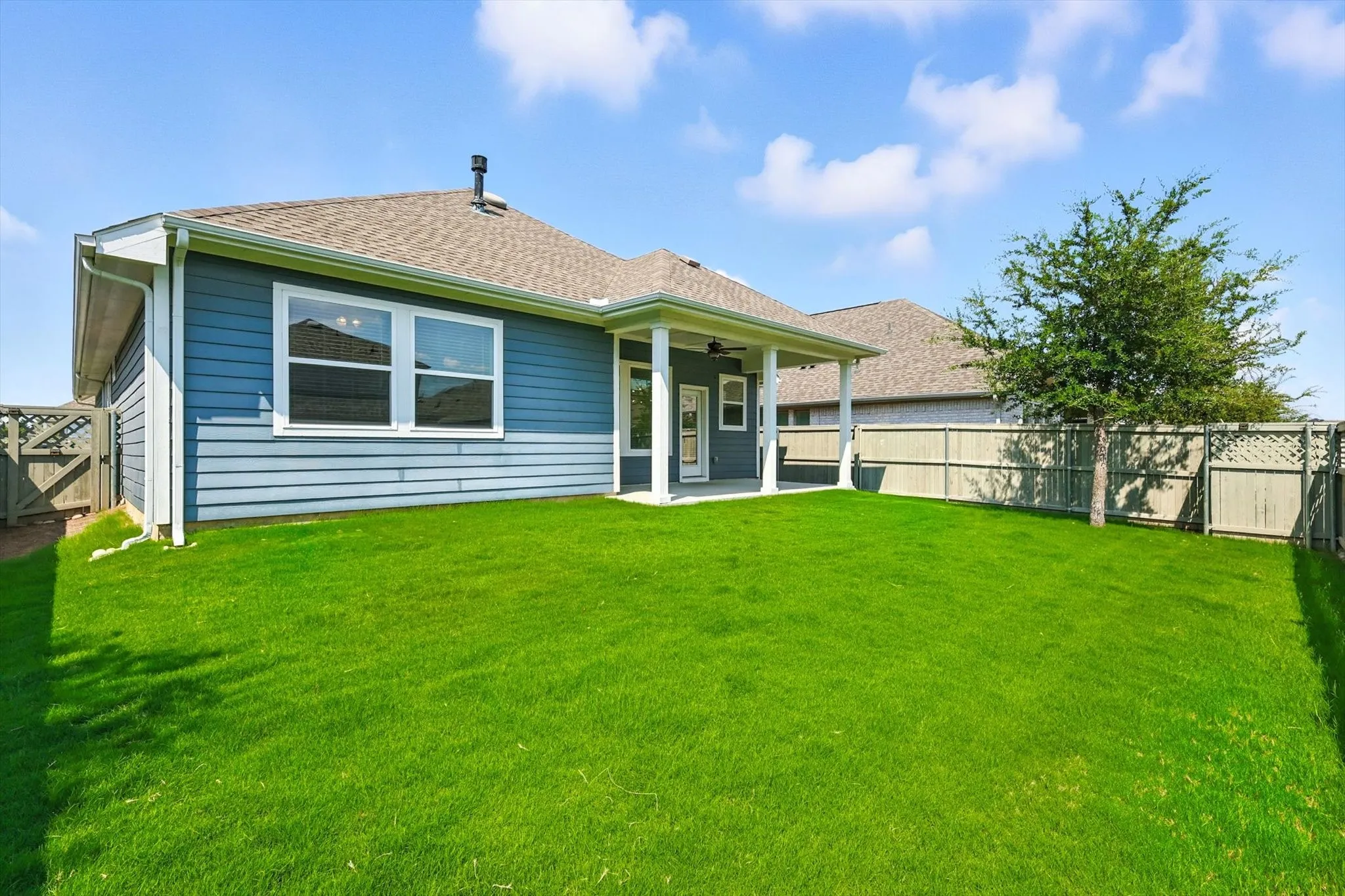 Single Family Residence For Rent in Denton County , 2521 Cobbler Street, Northlake, Texas 76247, 3 Bedroom, 2 Bathroom, 2 Garage spaces, 2,022 Sqft, built in 2020, mls#21373533, Real Estate Agent in Northlake, Homes For Rent in Denton county, Homes For Rent in Northlake, Realtor in Northlake Texas, Real Estate Brokerage Independent Realty Texas, Luminita Cordes Realtor