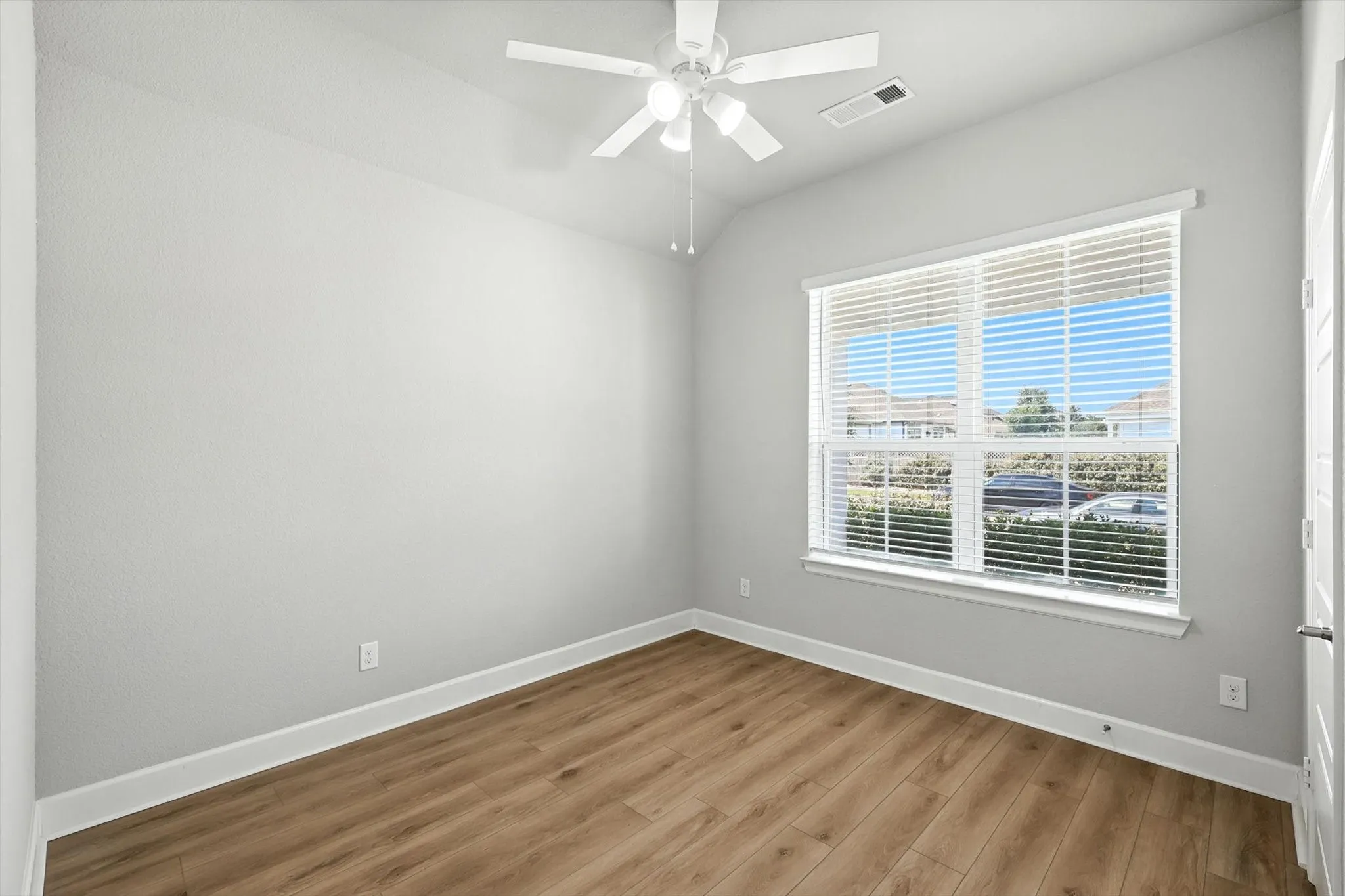 Single Family Residence For Rent in Denton County , 2521 Cobbler Street, Northlake, Texas 76247, 3 Bedroom, 2 Bathroom, 2 Garage spaces, 2,022 Sqft, built in 2020, mls#21373533, Real Estate Agent in Northlake, Homes For Rent in Denton county, Homes For Rent in Northlake, Realtor in Northlake Texas, Real Estate Brokerage Independent Realty Texas, Luminita Cordes Realtor