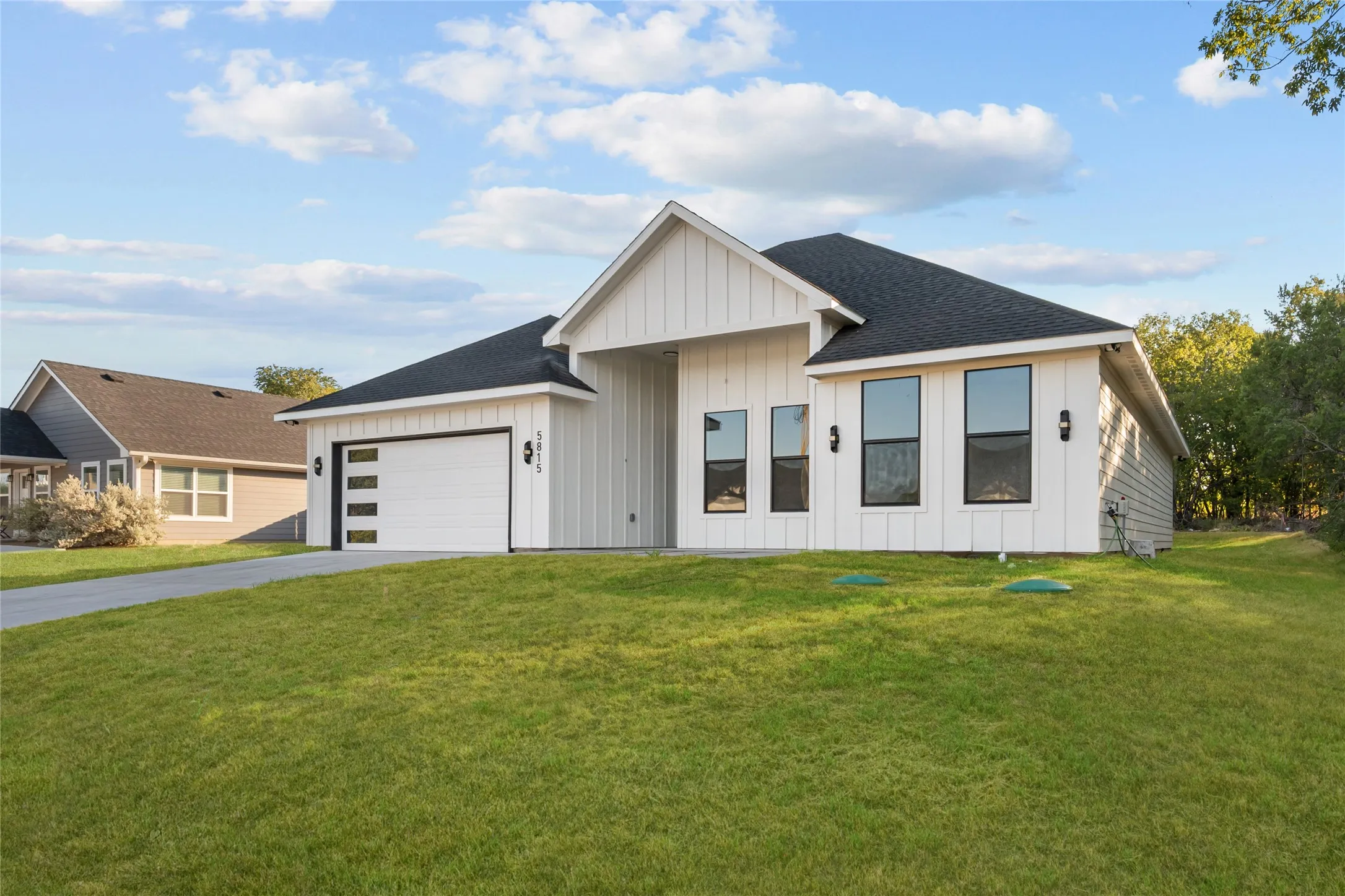 Single Family Residence For Sale in Hood County , 5815 Belaire Circle, Granbury, Texas 76048, 4 Bedroom, 2 Bathroom, Garage spaces, 1,759 Sqft, built in 2026, mls#21375578, Real Estate Agent in Granbury, Homes For Sale in Hood county, Homes For Sale in Granbury, Realtor in Granbury Texas, Real Estate Brokerage Independent Realty Texas, Luminita Cordes Realtor
