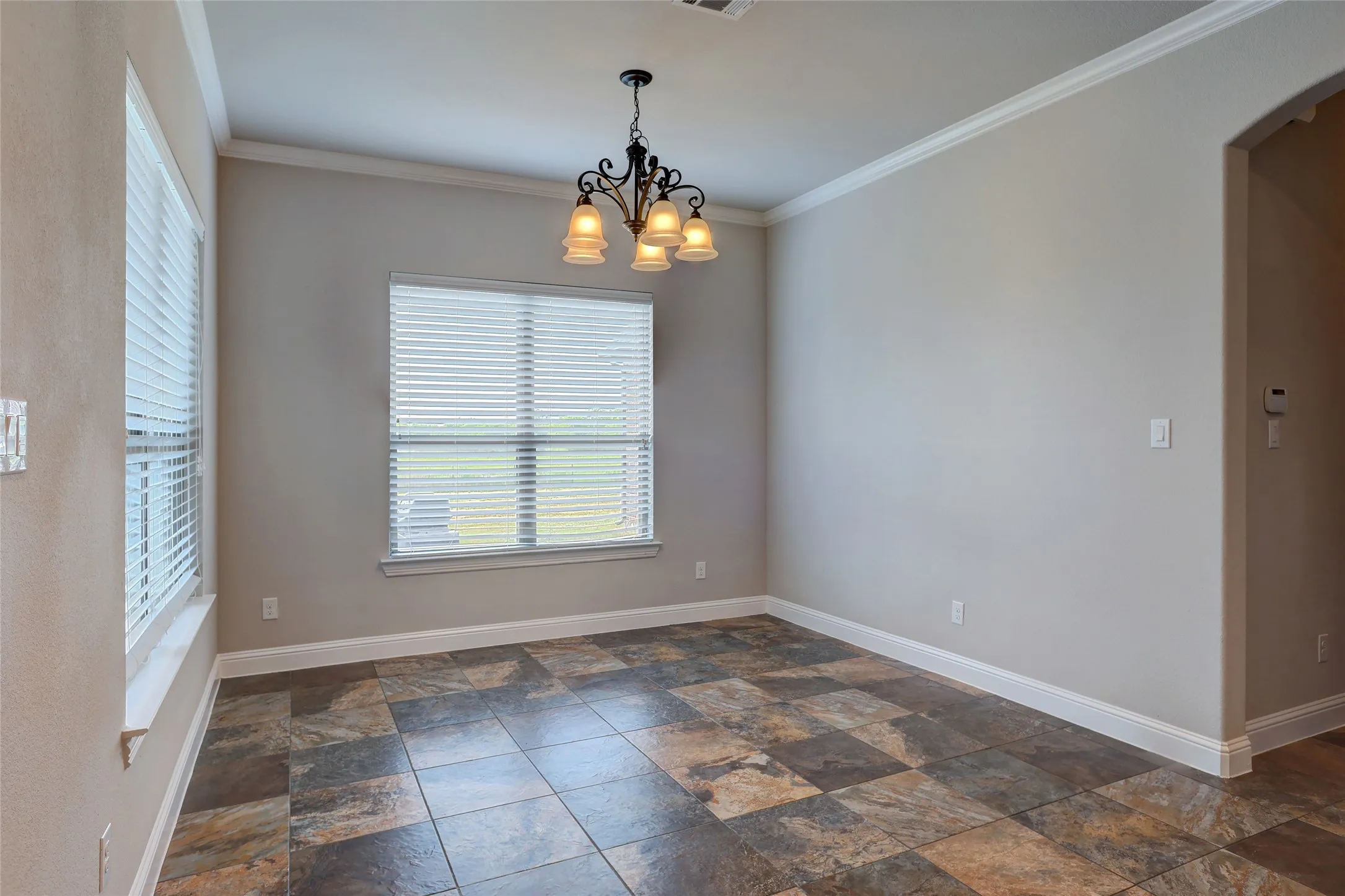 Single Family Residence For Sale in Collin County , 20392 County Road 637, Nevada, Texas 75173, 4 Bedroom, 4 Bathroom, 3 Garage spaces, 3,671 Sqft, built in 2014, mls#21375832, Real Estate Agent in Nevada, Homes For Sale in Collin county, Homes For Sale in Nevada, Realtor in Nevada Texas, Real Estate Brokerage Independent Realty Texas, Luminita Cordes Realtor