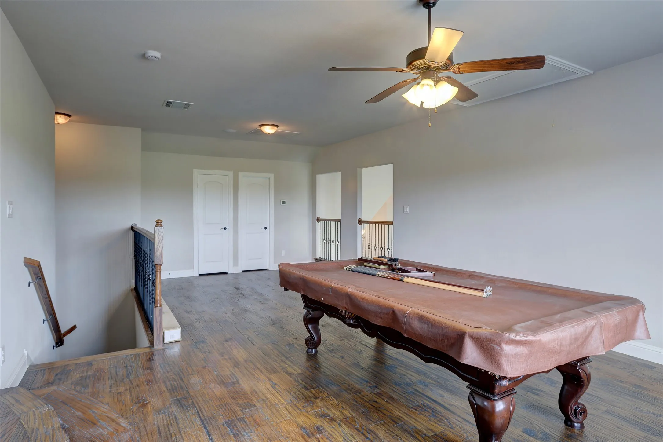 Single Family Residence For Sale in Collin County , 20392 County Road 637, Nevada, Texas 75173, 4 Bedroom, 4 Bathroom, 3 Garage spaces, 3,671 Sqft, built in 2014, mls#21375832, Real Estate Agent in Nevada, Homes For Sale in Collin county, Homes For Sale in Nevada, Realtor in Nevada Texas, Real Estate Brokerage Independent Realty Texas, Luminita Cordes Realtor