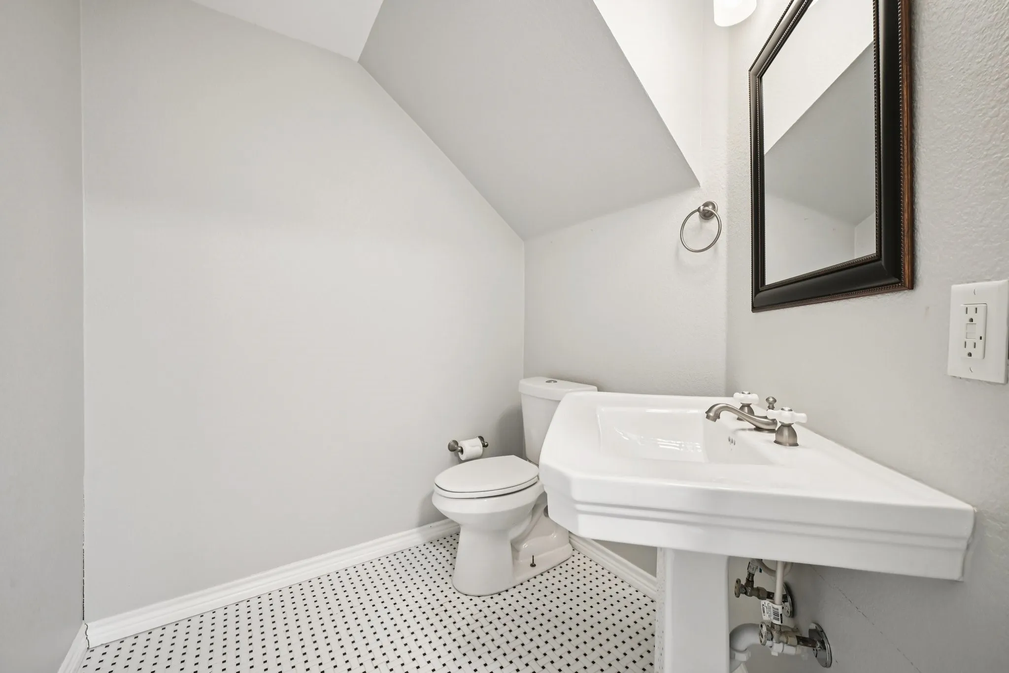 Half Bath 1st Floor