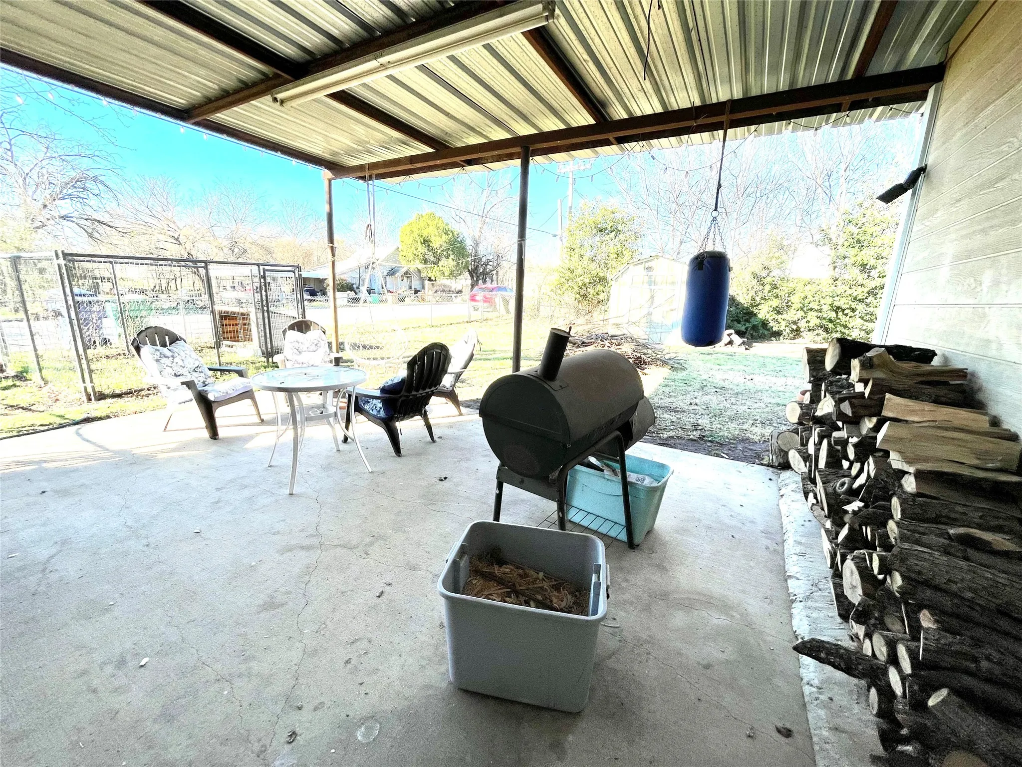 Single Family Residence For Rent in Jack County , 209 N Bowie Street, Jacksboro, Texas 76458, 3 Bedroom, 2 Bathroom, Garage spaces, 2,064 Sqft, built in 1975, mls#21375853, Real Estate Agent in Jacksboro, Homes For Rent in Jack county, Homes For Rent in Jacksboro, Realtor in Jacksboro Texas, Real Estate Brokerage Independent Realty Texas, Luminita Cordes Realtor